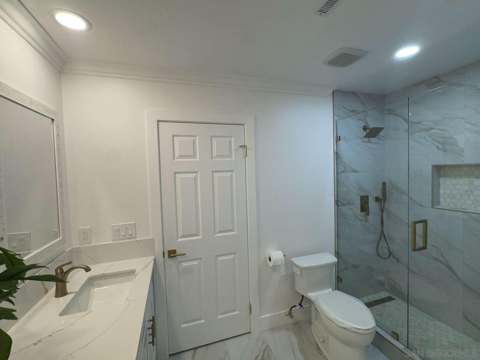 Detail Gallery Image 18 of 35 For 2227  Mapleleaf Ave, Newbury Park,  CA 91320 - 4 Beds | 2/1 Baths