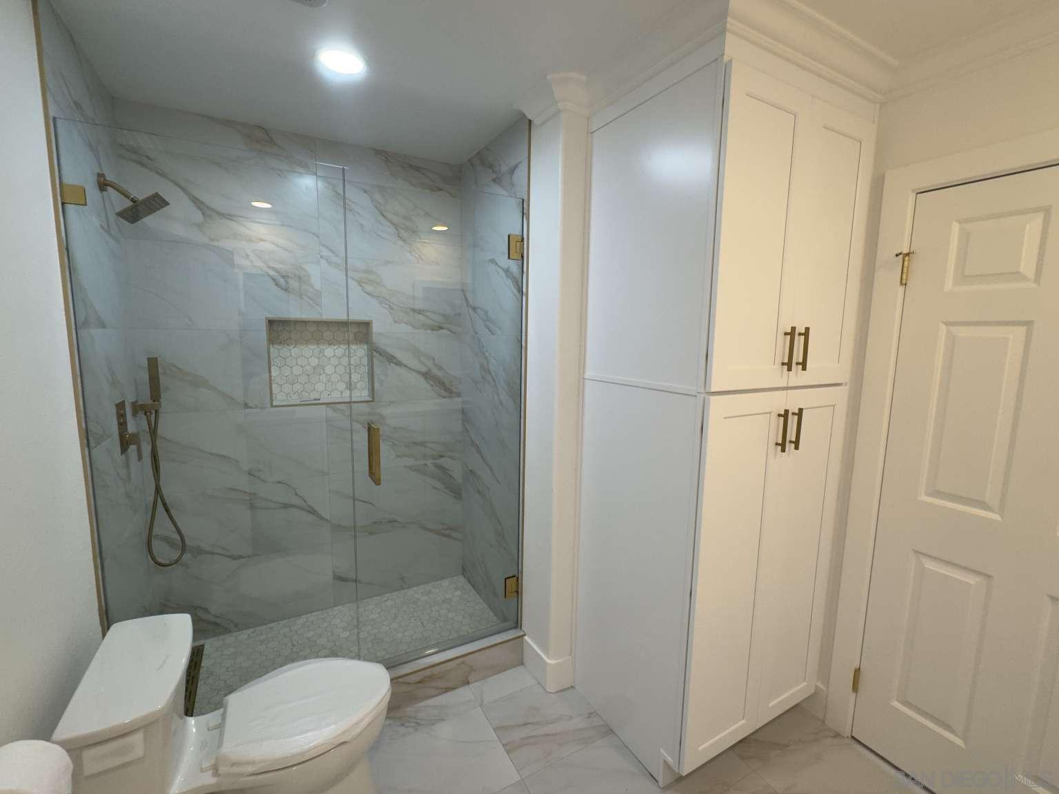 Detail Gallery Image 19 of 35 For 2227  Mapleleaf Ave, Newbury Park,  CA 91320 - 4 Beds | 2/1 Baths