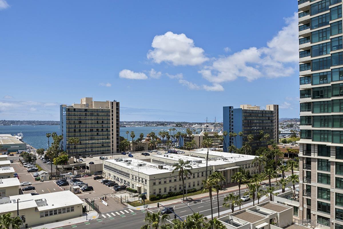 Detail Gallery Image 12 of 61 For 1199  Pacific Hwy  1002, San Diego,  CA 92101 - 2 Beds | 2 Baths