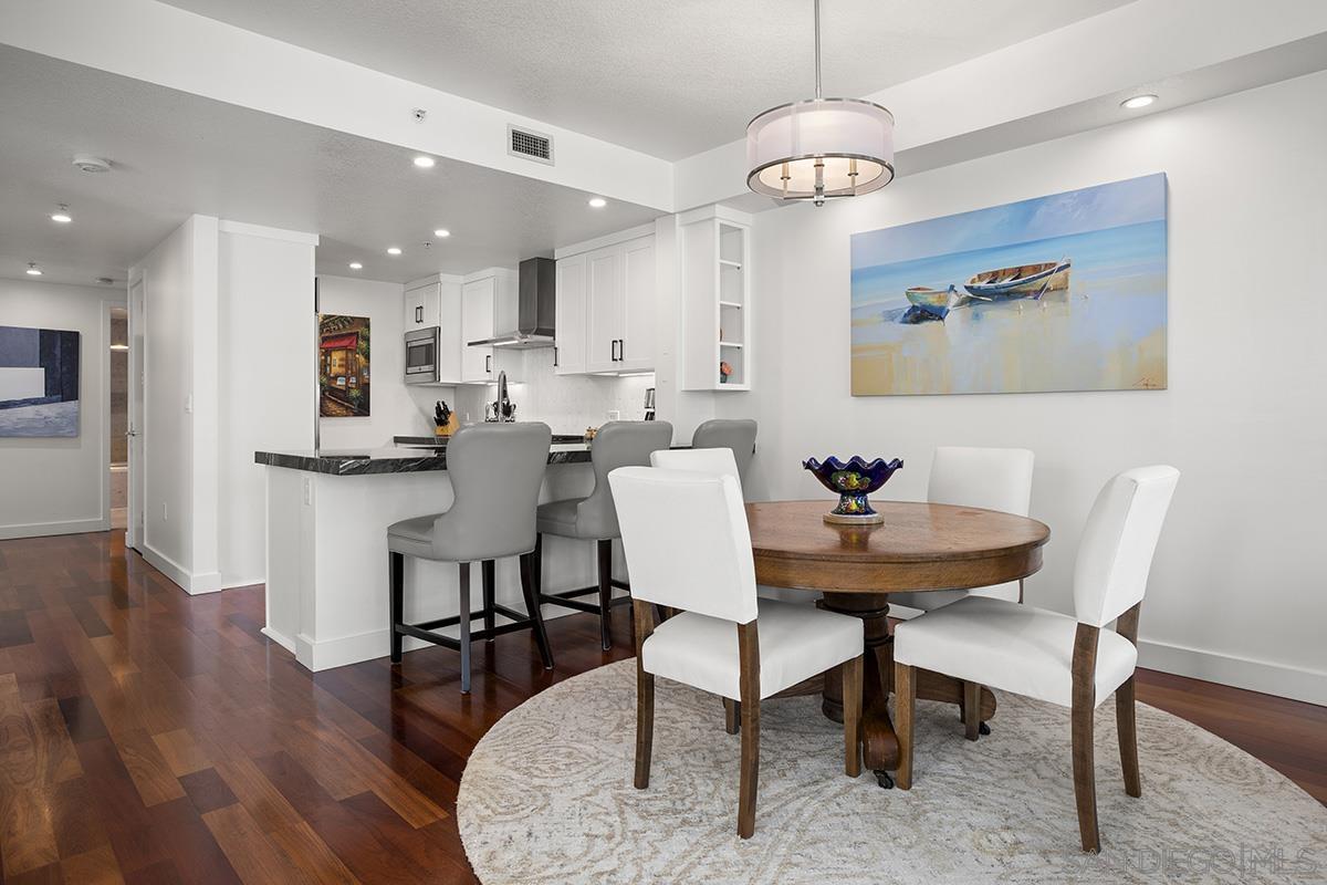 Detail Gallery Image 16 of 61 For 1199  Pacific Hwy  1002, San Diego,  CA 92101 - 2 Beds | 2 Baths