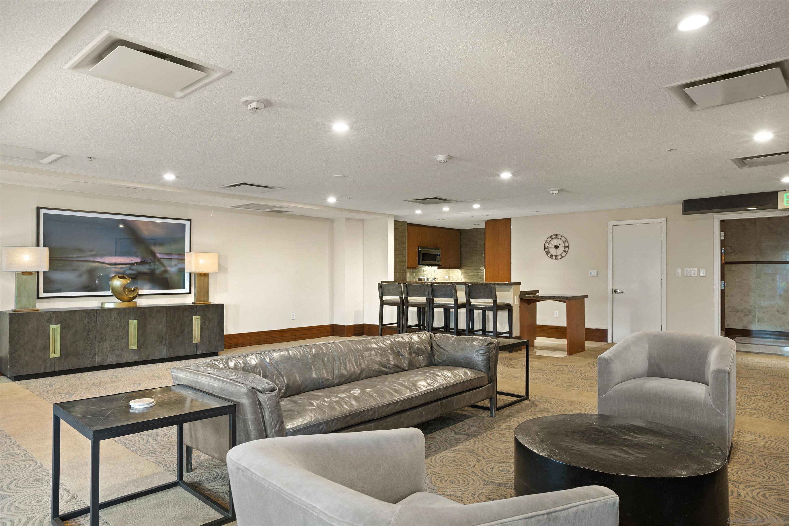 Detail Gallery Image 37 of 61 For 1199  Pacific Hwy  1002, San Diego,  CA 92101 - 2 Beds | 2 Baths