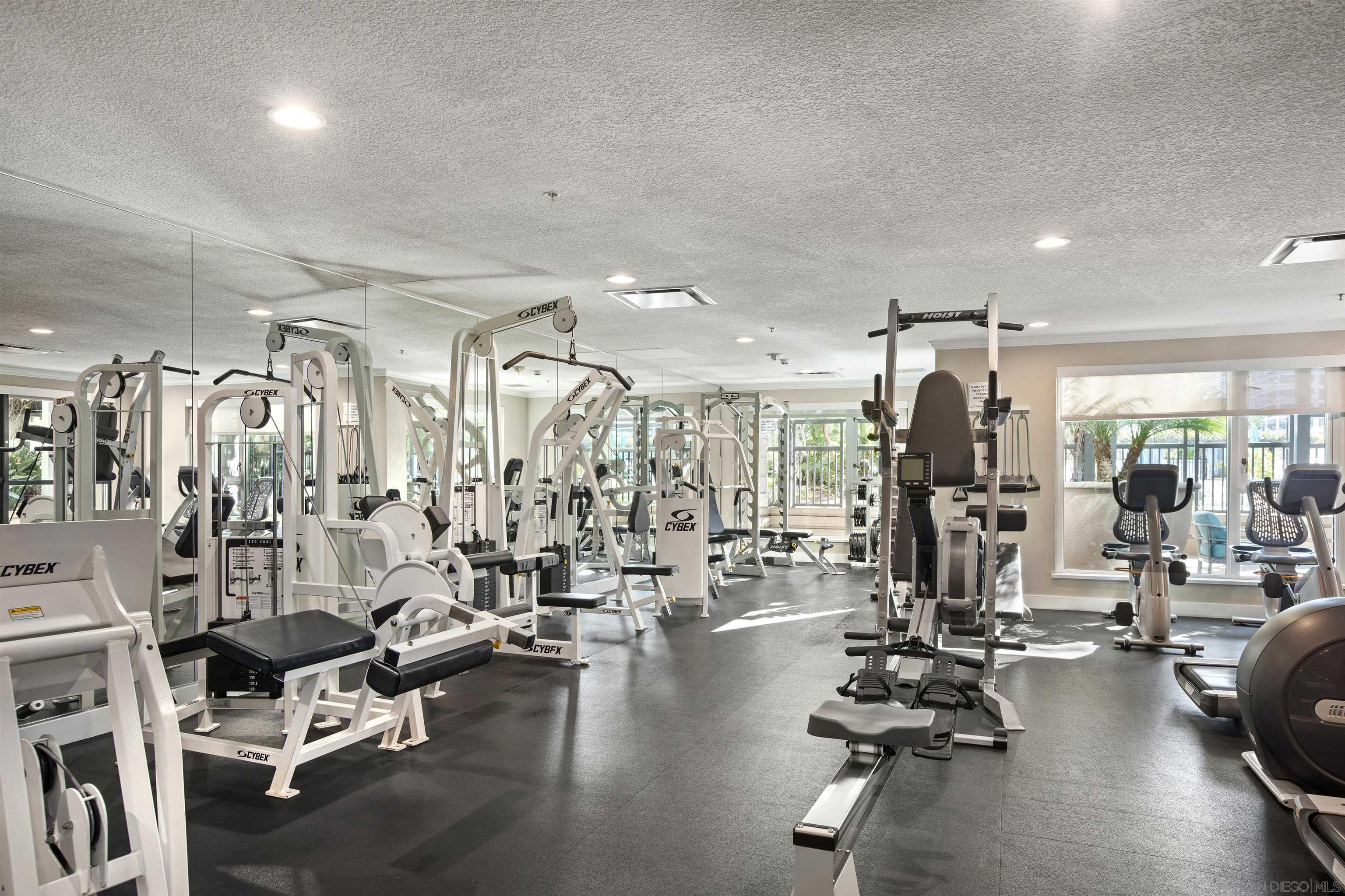 Detail Gallery Image 47 of 61 For 1199  Pacific Hwy  1002, San Diego,  CA 92101 - 2 Beds | 2 Baths