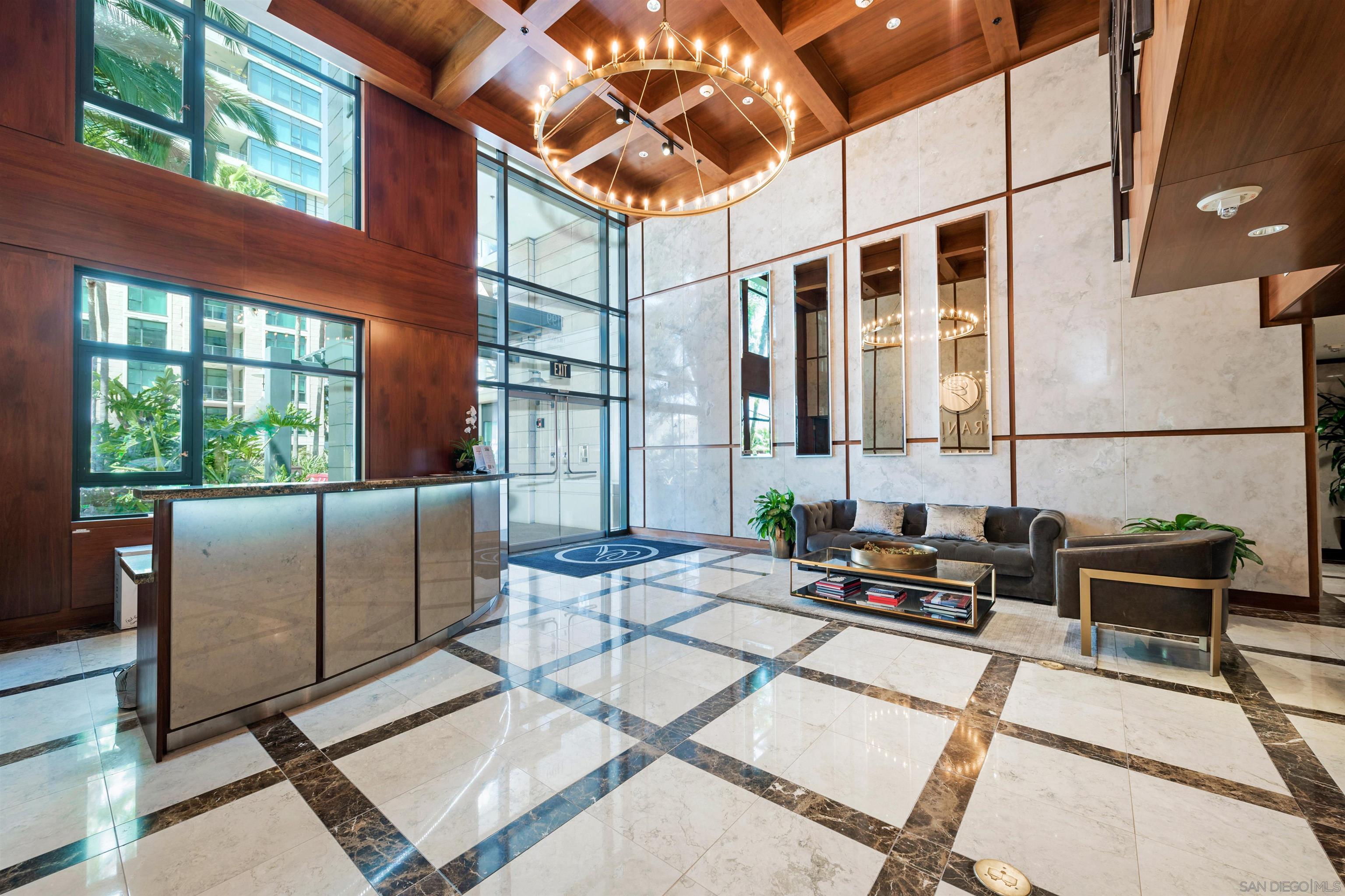 Detail Gallery Image 50 of 61 For 1199  Pacific Hwy  1002, San Diego,  CA 92101 - 2 Beds | 2 Baths