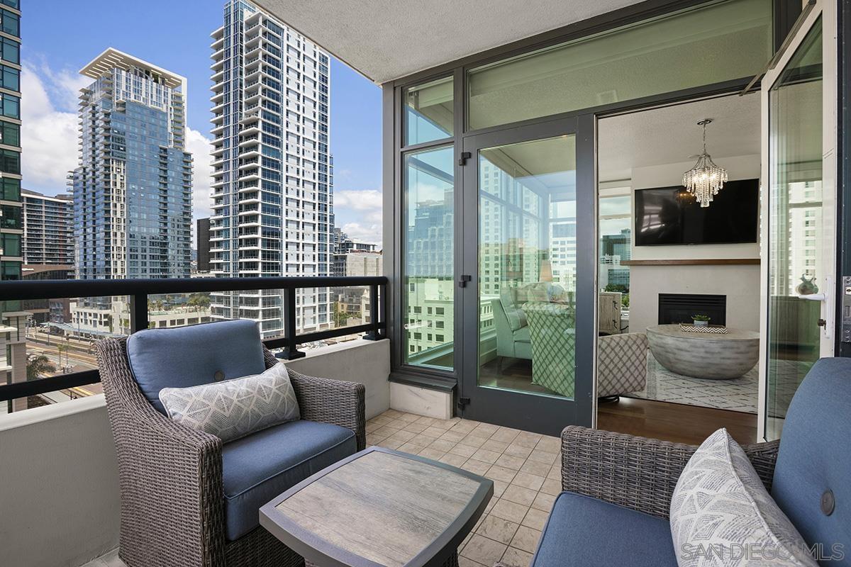 Detail Gallery Image 8 of 61 For 1199  Pacific Hwy  1002, San Diego,  CA 92101 - 2 Beds | 2 Baths