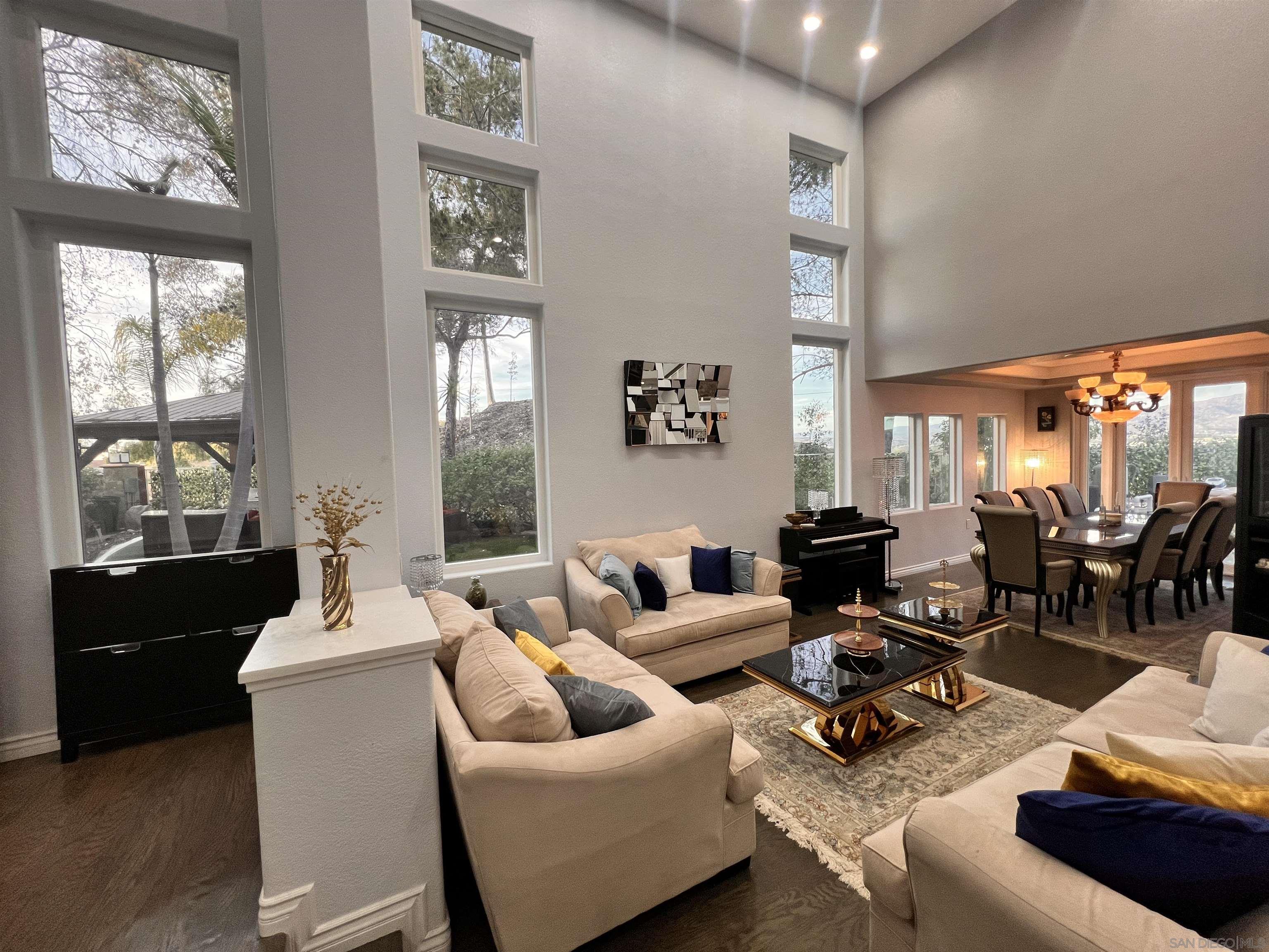 Front Image Thumbnail for SD260005186