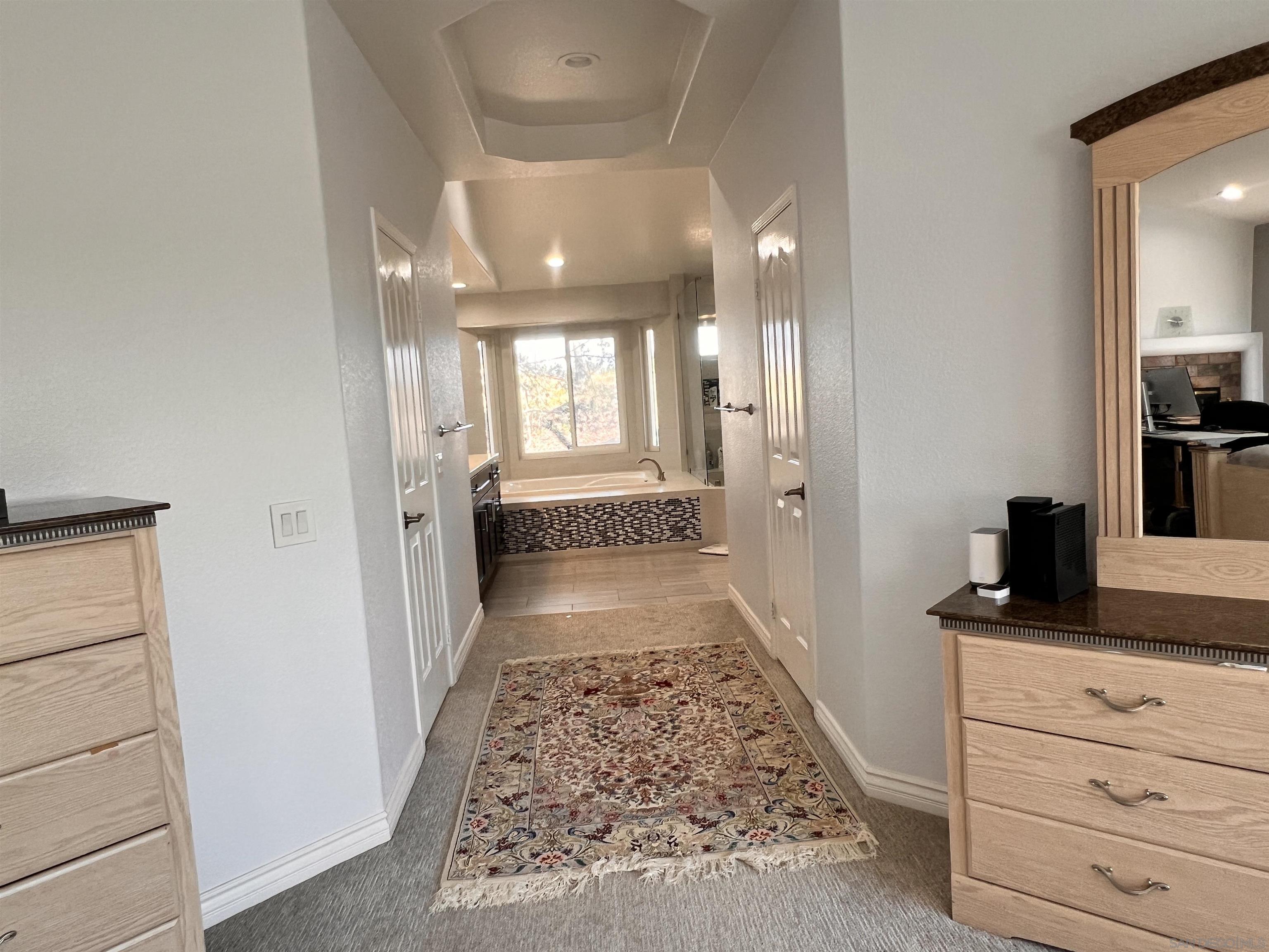 Detail Gallery Image 10 of 26 For 11491  Cypress Canyon Park Dr, San Diego,  CA 92131 - 5 Beds | 3 Baths