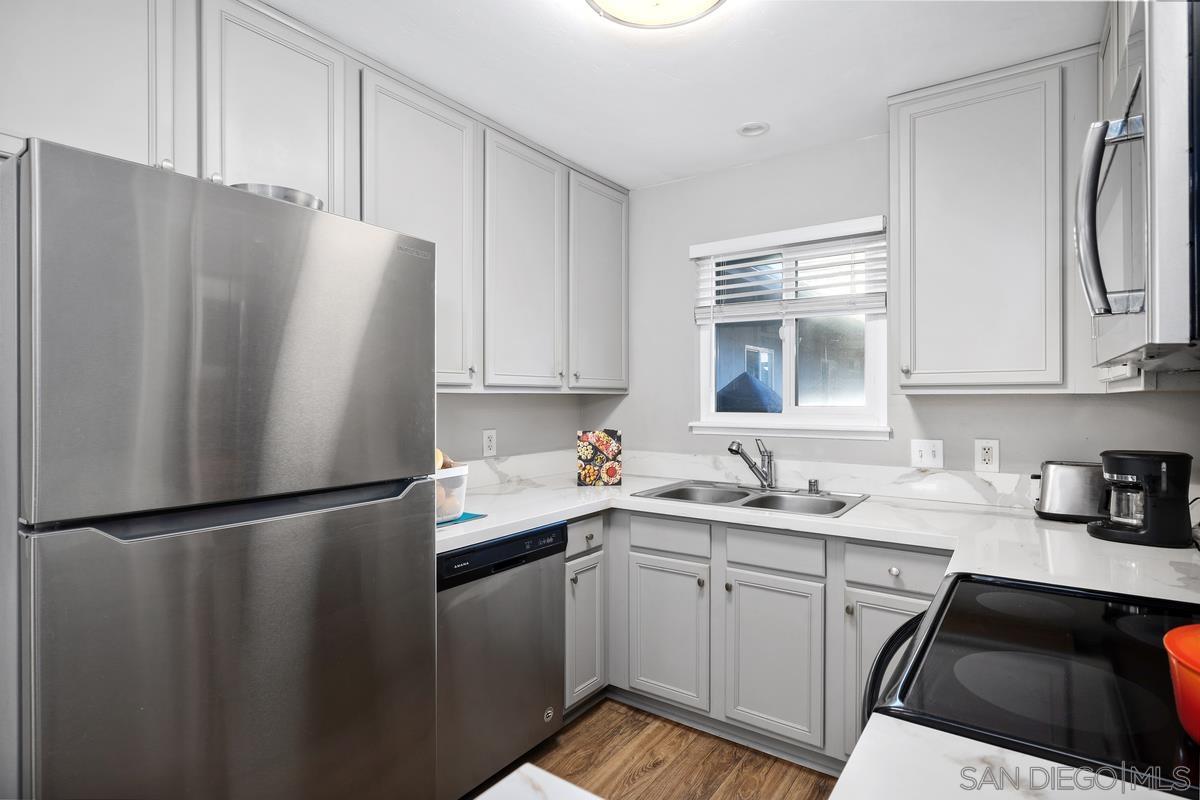 Detail Gallery Image 9 of 27 For 1756  Esssex St  #311,  San Diego,  CA 92103 - 1 Beds | 1 Baths