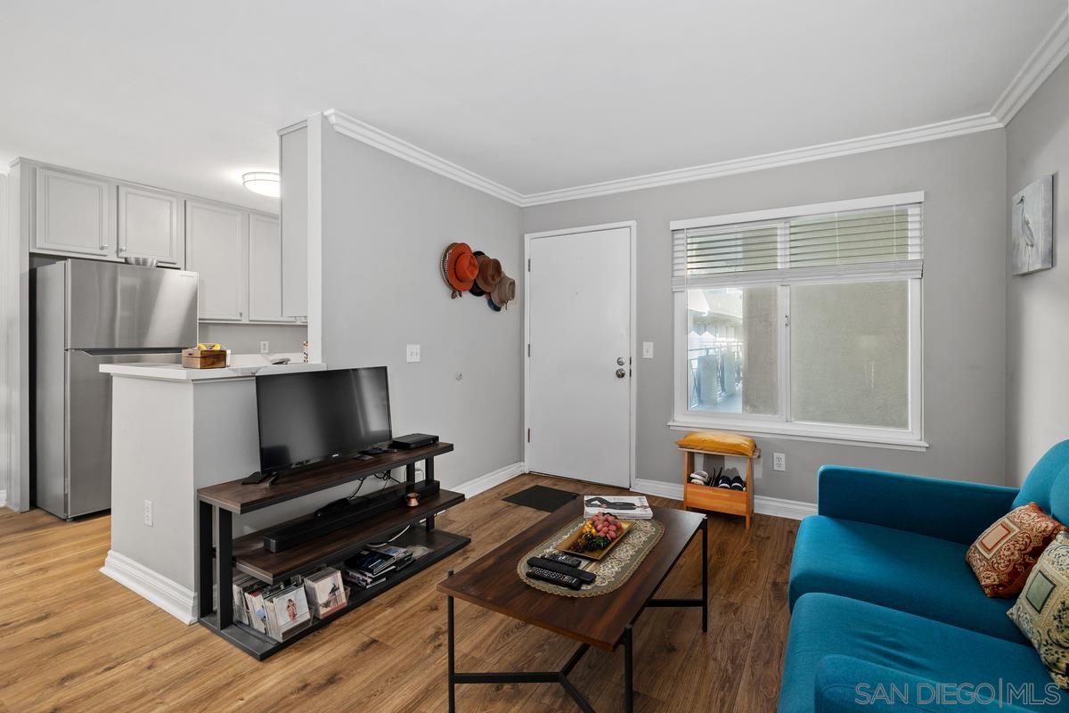 Detail Gallery Image 4 of 27 For 1756  Esssex St  #311,  San Diego,  CA 92103 - 1 Beds | 1 Baths