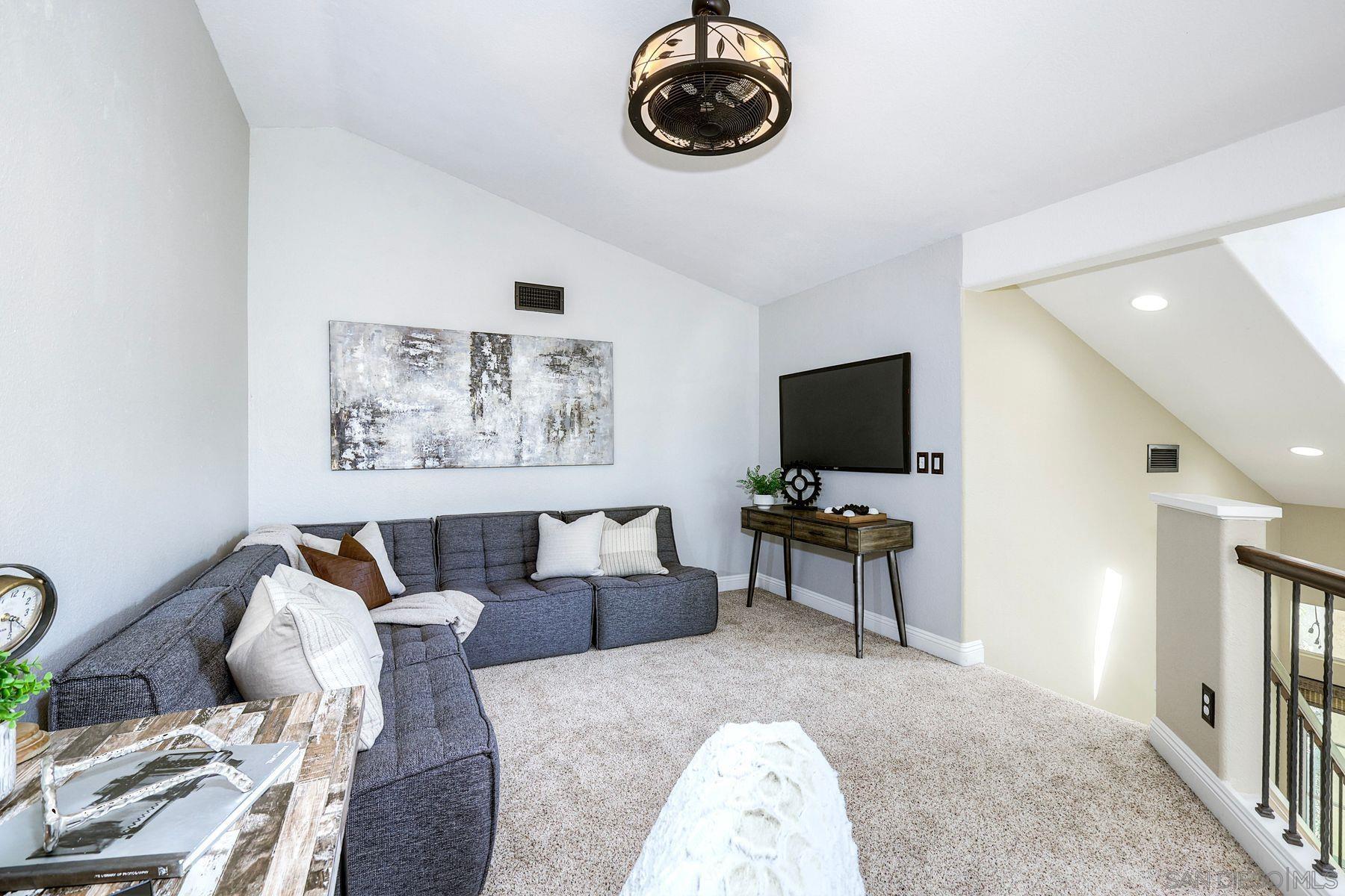 Detail Gallery Image 19 of 39 For 11287  Provencal Pl, San Diego,  CA 92128 - 2 Beds | 2 Baths