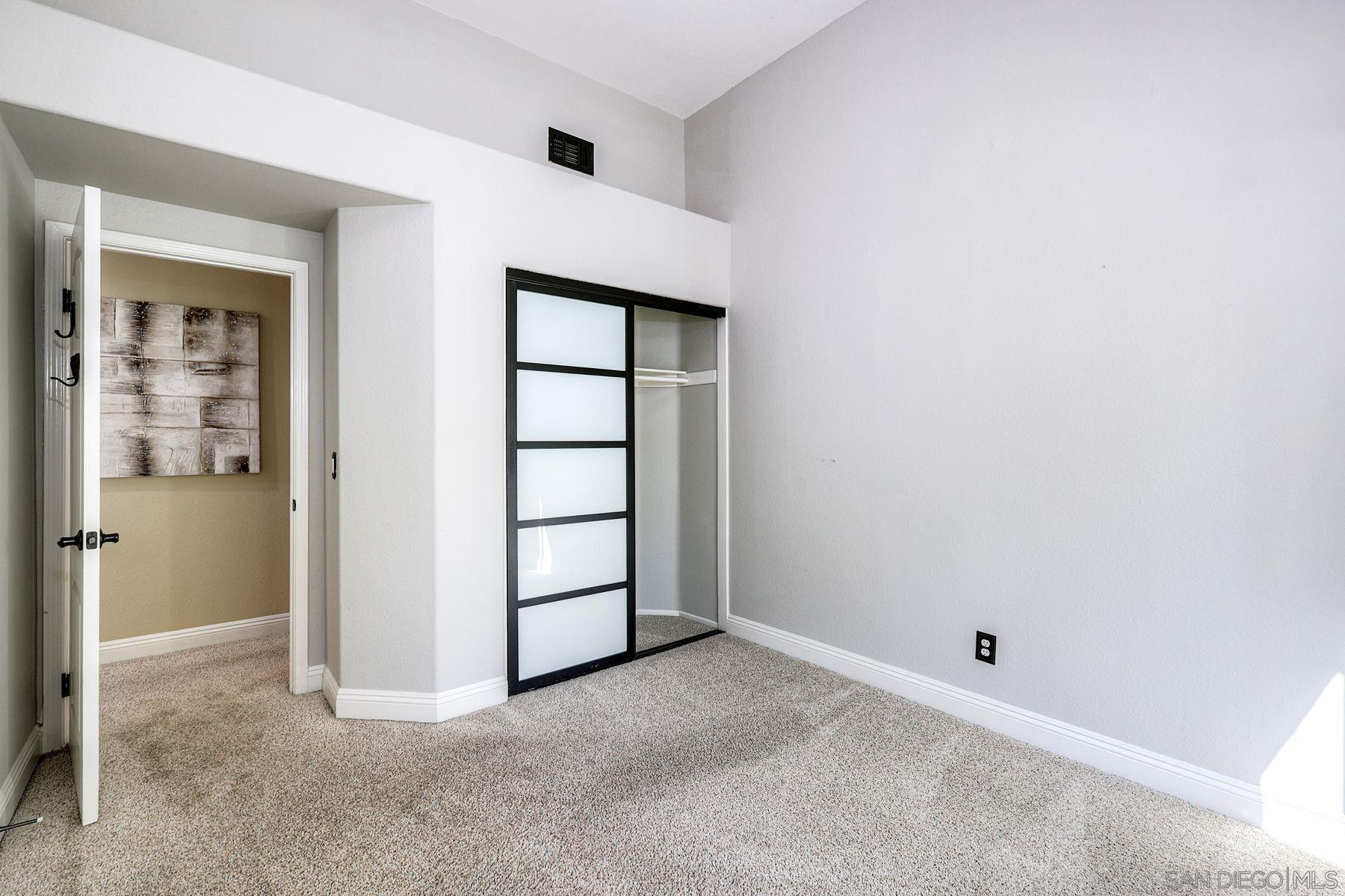 Detail Gallery Image 21 of 39 For 11287  Provencal Pl, San Diego,  CA 92128 - 2 Beds | 2 Baths