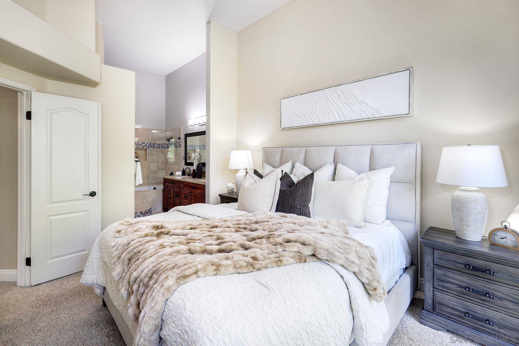 Detail Gallery Image 26 of 39 For 11287  Provencal Pl, San Diego,  CA 92128 - 2 Beds | 2 Baths