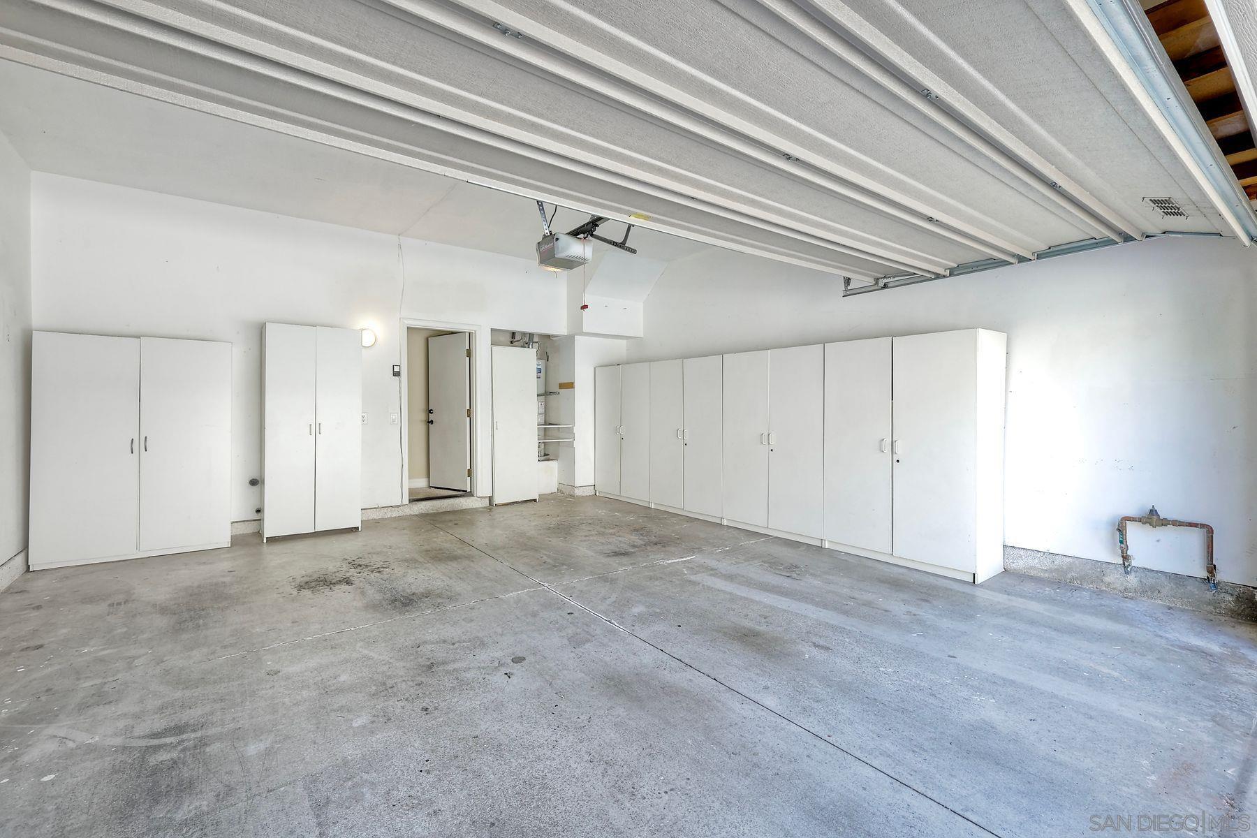 Detail Gallery Image 34 of 39 For 11287  Provencal Pl, San Diego,  CA 92128 - 2 Beds | 2 Baths