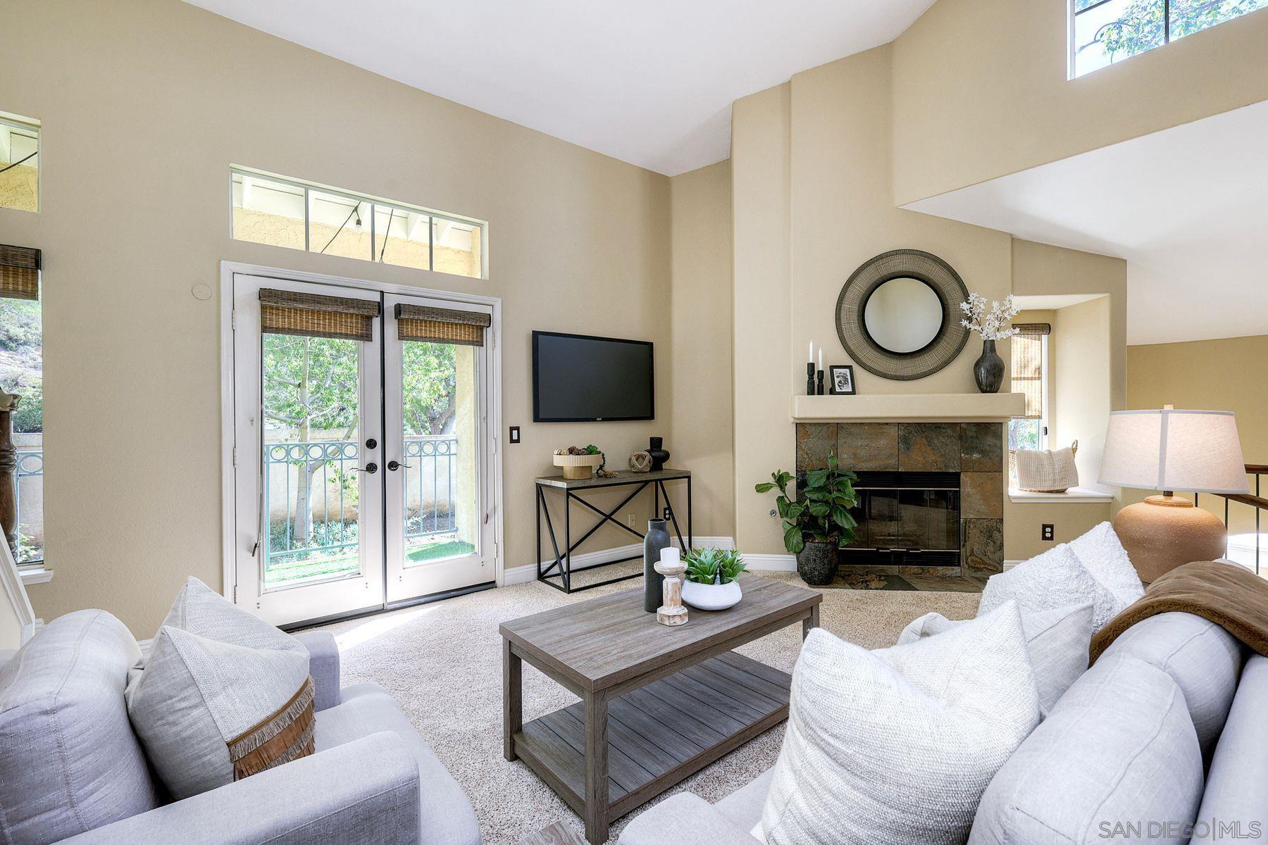 Detail Gallery Image 8 of 39 For 11287  Provencal Pl, San Diego,  CA 92128 - 2 Beds | 2 Baths