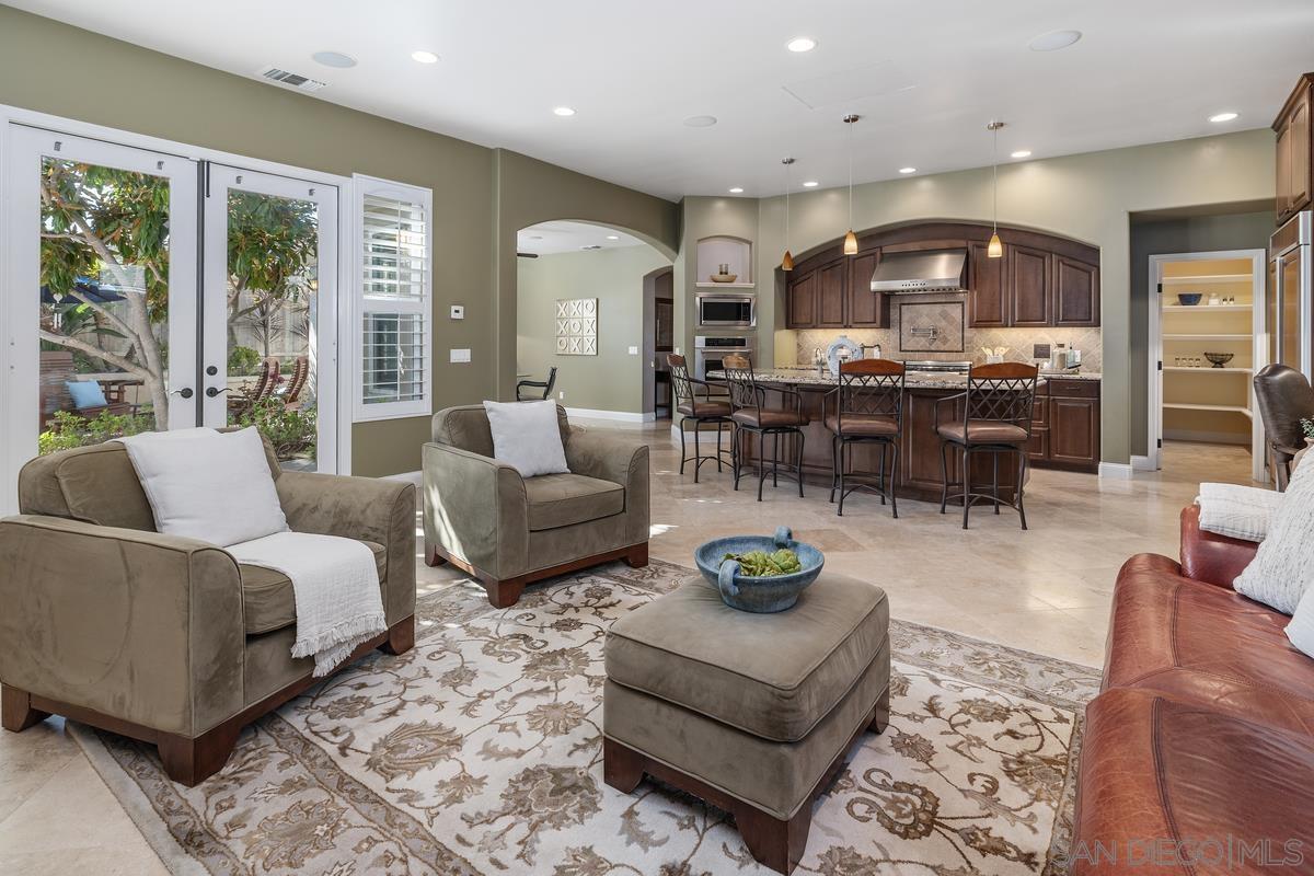 Detail Gallery Image 18 of 35 For 4495  Cather Ave, San Diego,  CA 92122 - 3 Beds | 3/1 Baths