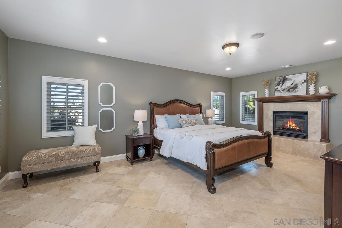 Detail Gallery Image 25 of 35 For 4495  Cather Ave, San Diego,  CA 92122 - 3 Beds | 3/1 Baths