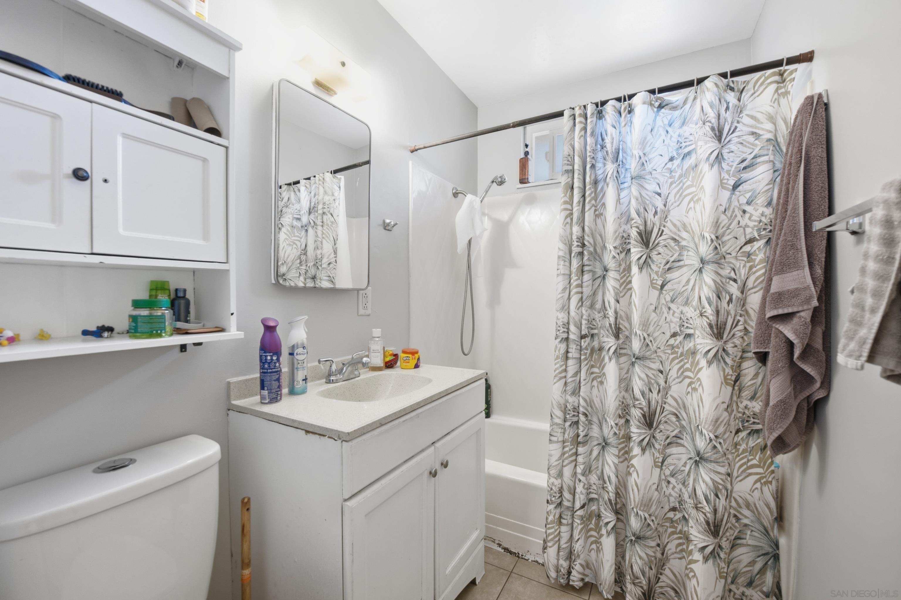 Detail Gallery Image 24 of 27 For 627-629 N Citrus Ave., Vista,  CA 92084 - – Beds | – Baths