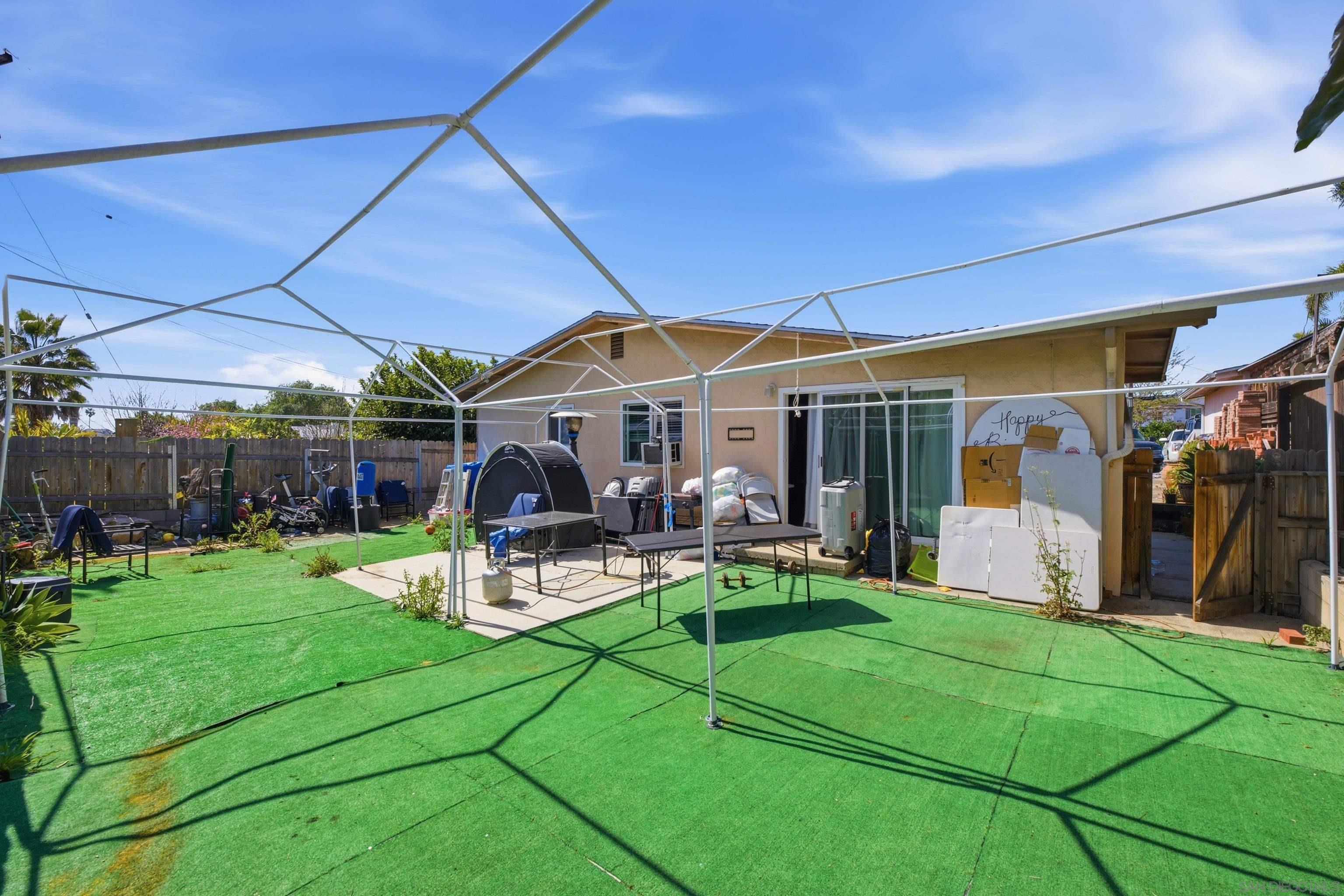 Detail Gallery Image 25 of 27 For 627-629 N Citrus Ave., Vista,  CA 92084 - – Beds | – Baths