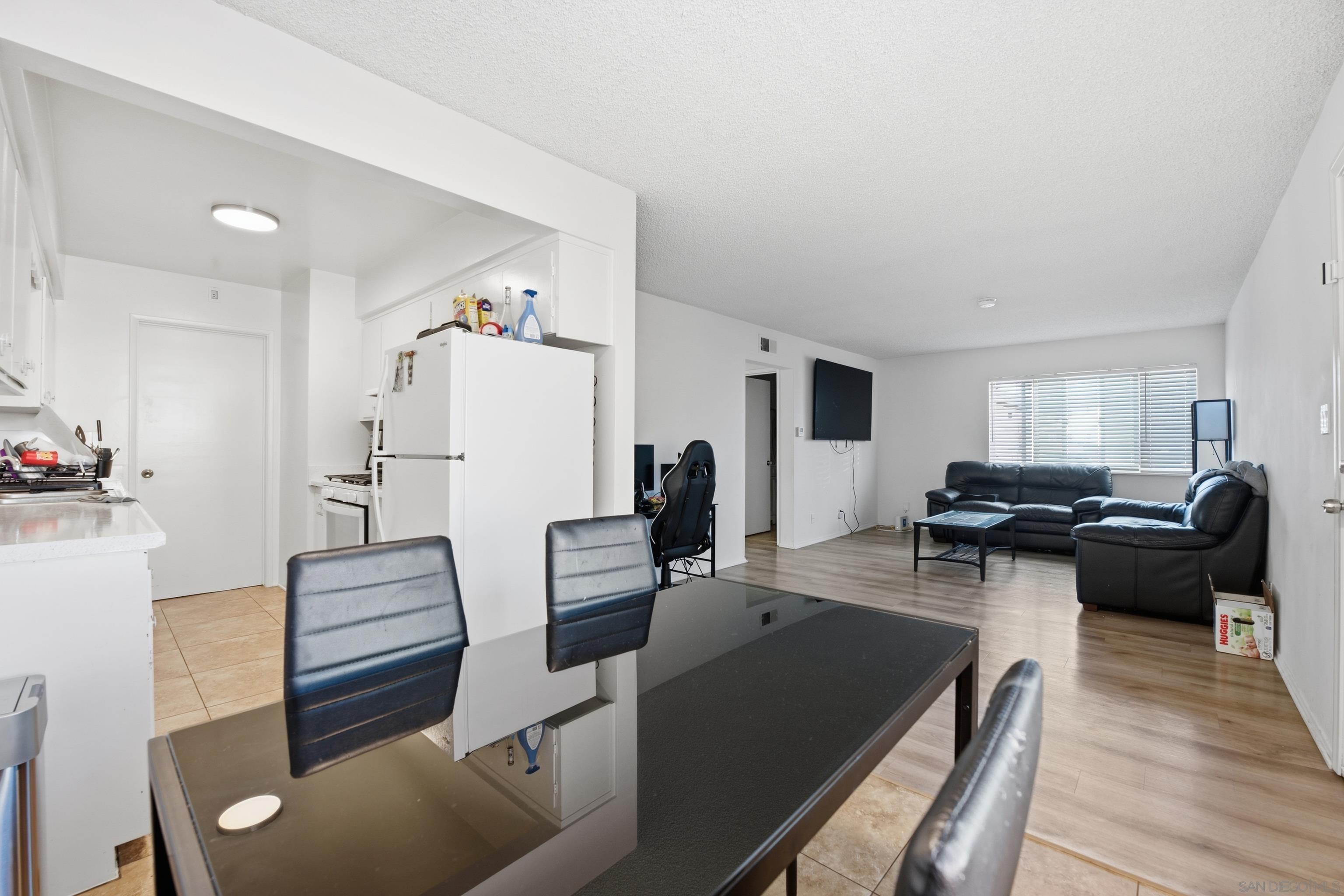 Detail Gallery Image 7 of 27 For 627-629 N Citrus Ave., Vista,  CA 92084 - – Beds | – Baths