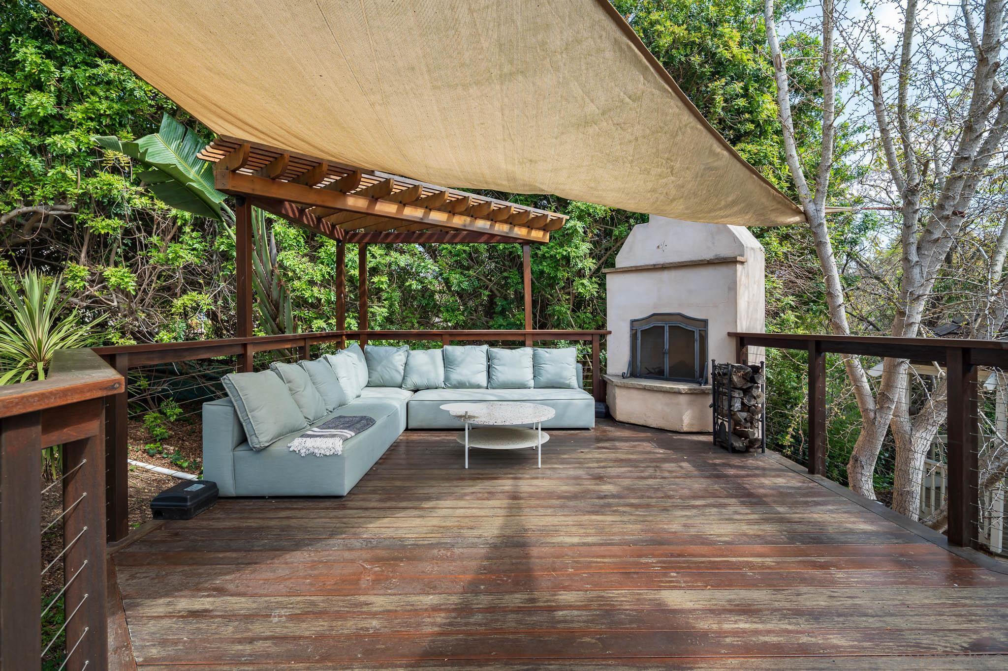 Detail Gallery Image 19 of 36 For 5725  Loma Verde Dr, Rancho Santa Fe,  CA 92067 - 5 Beds | 4/1 Baths