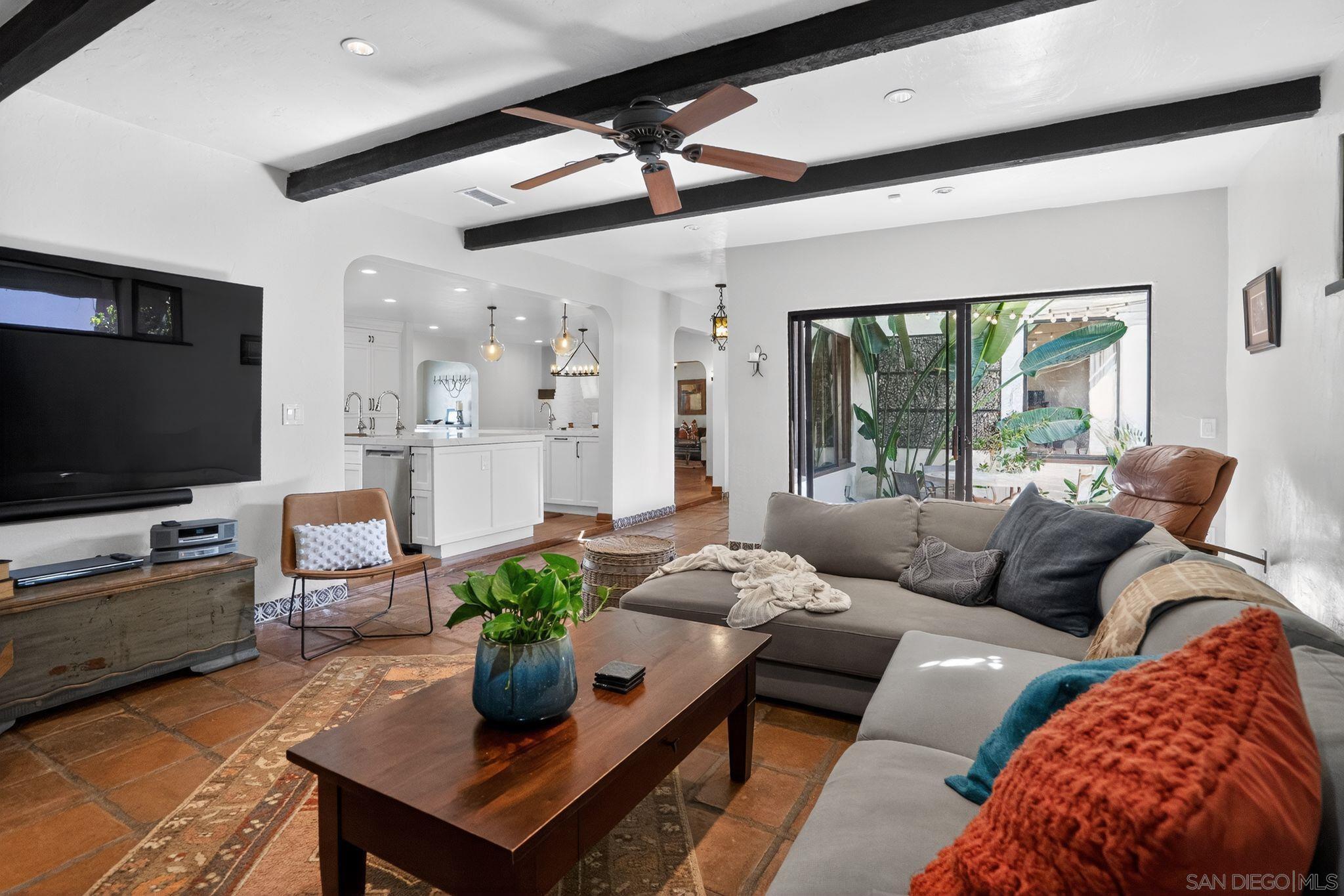 Detail Gallery Image 15 of 66 For 4253  Alder Drive, San Diego,  CA 92116 - 3 Beds | 3/1 Baths