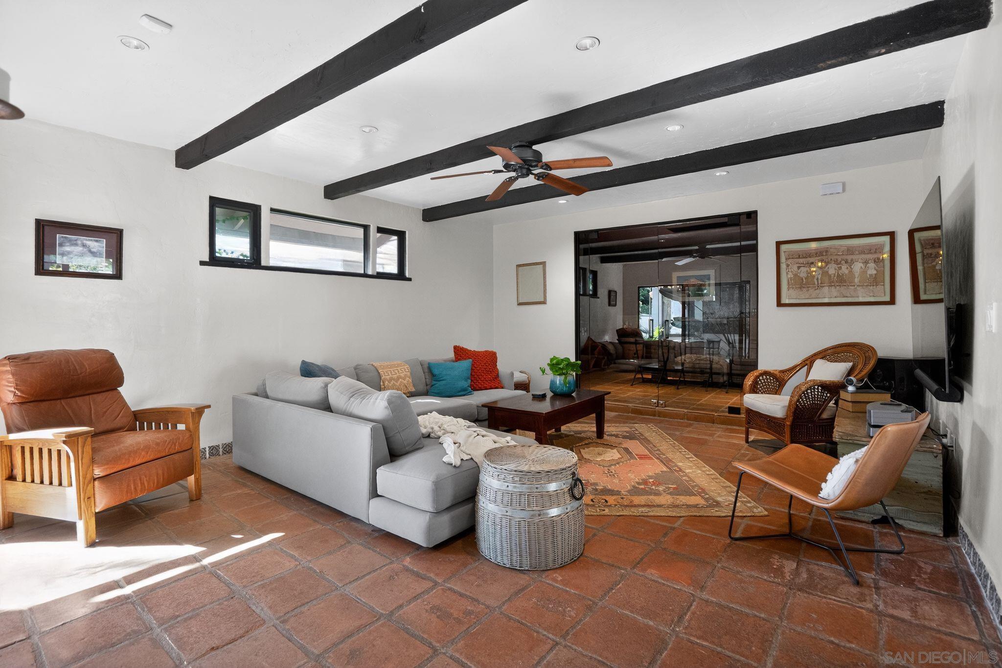 Detail Gallery Image 16 of 66 For 4253  Alder Drive, San Diego,  CA 92116 - 3 Beds | 3/1 Baths