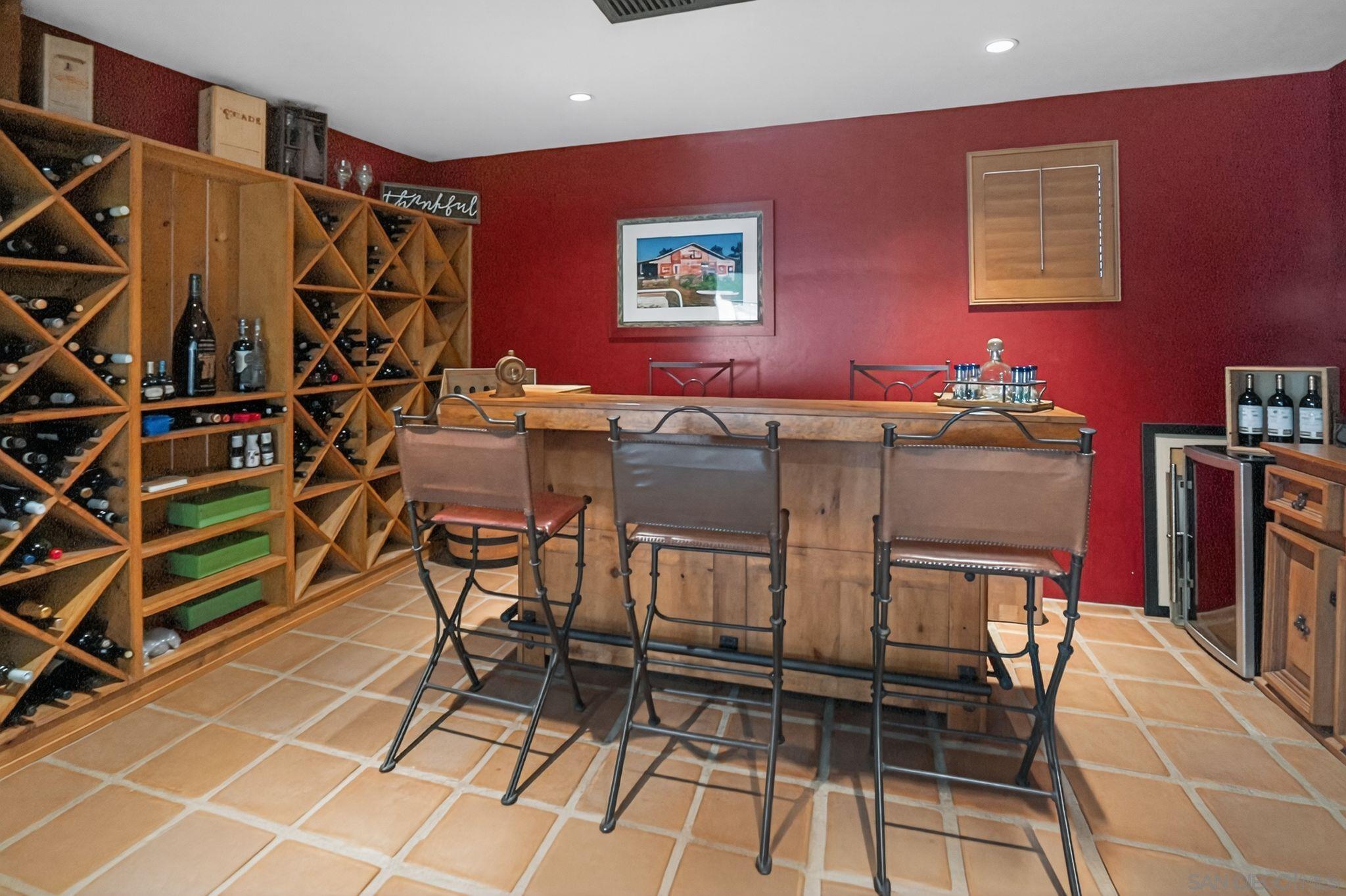 Detail Gallery Image 18 of 66 For 4253  Alder Drive, San Diego,  CA 92116 - 3 Beds | 3/1 Baths