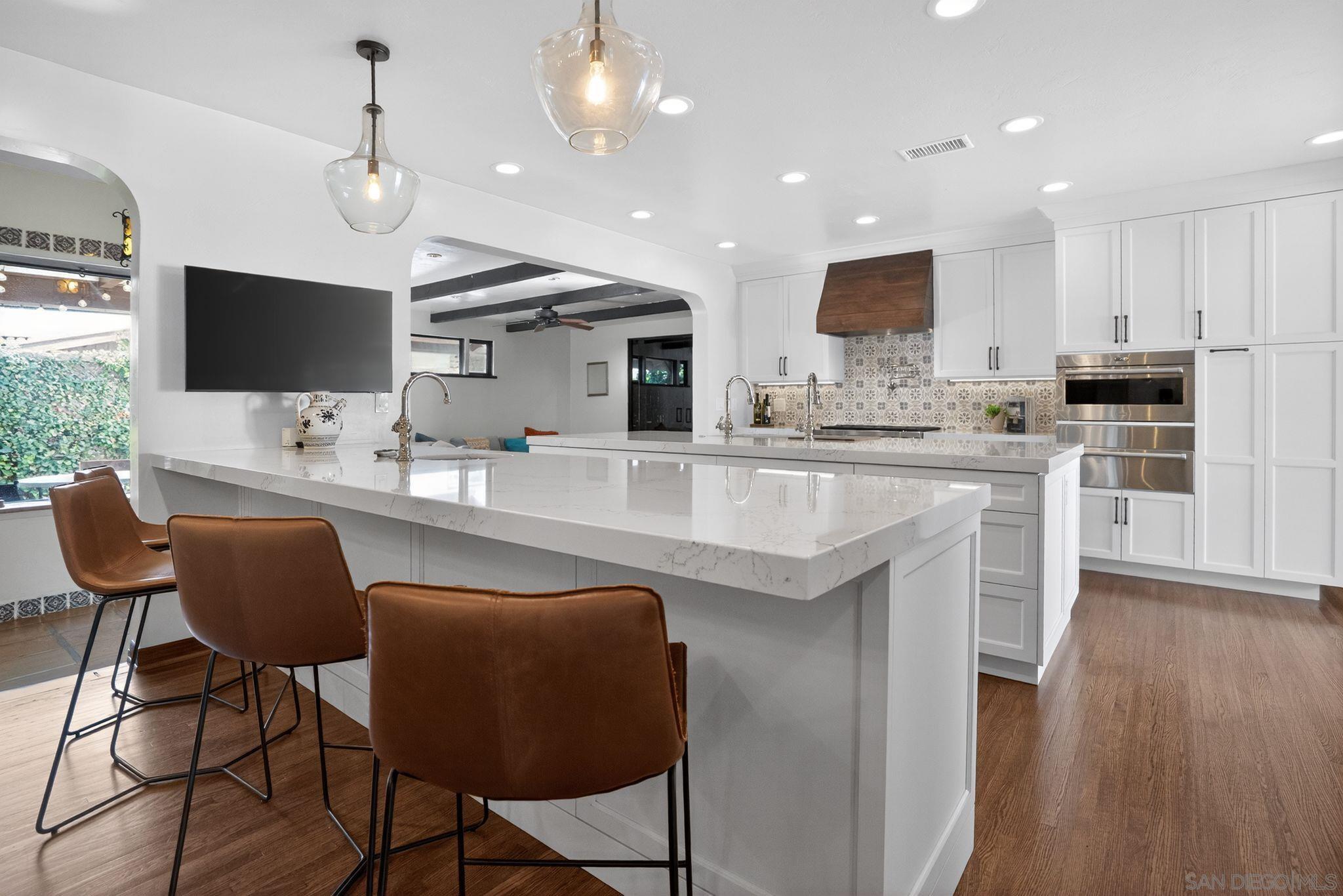 Detail Gallery Image 21 of 66 For 4253  Alder Drive, San Diego,  CA 92116 - 3 Beds | 3/1 Baths