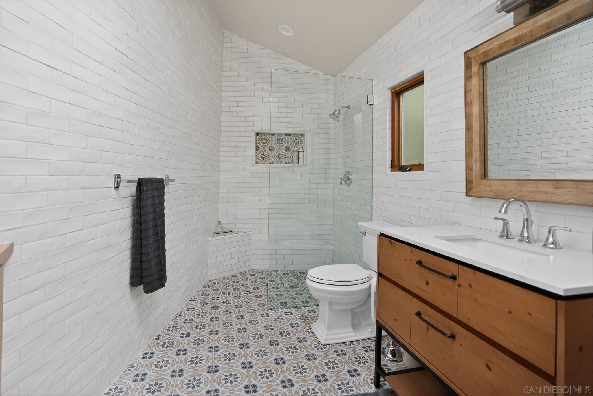 Detail Gallery Image 37 of 66 For 4253  Alder Drive, San Diego,  CA 92116 - 3 Beds | 3/1 Baths