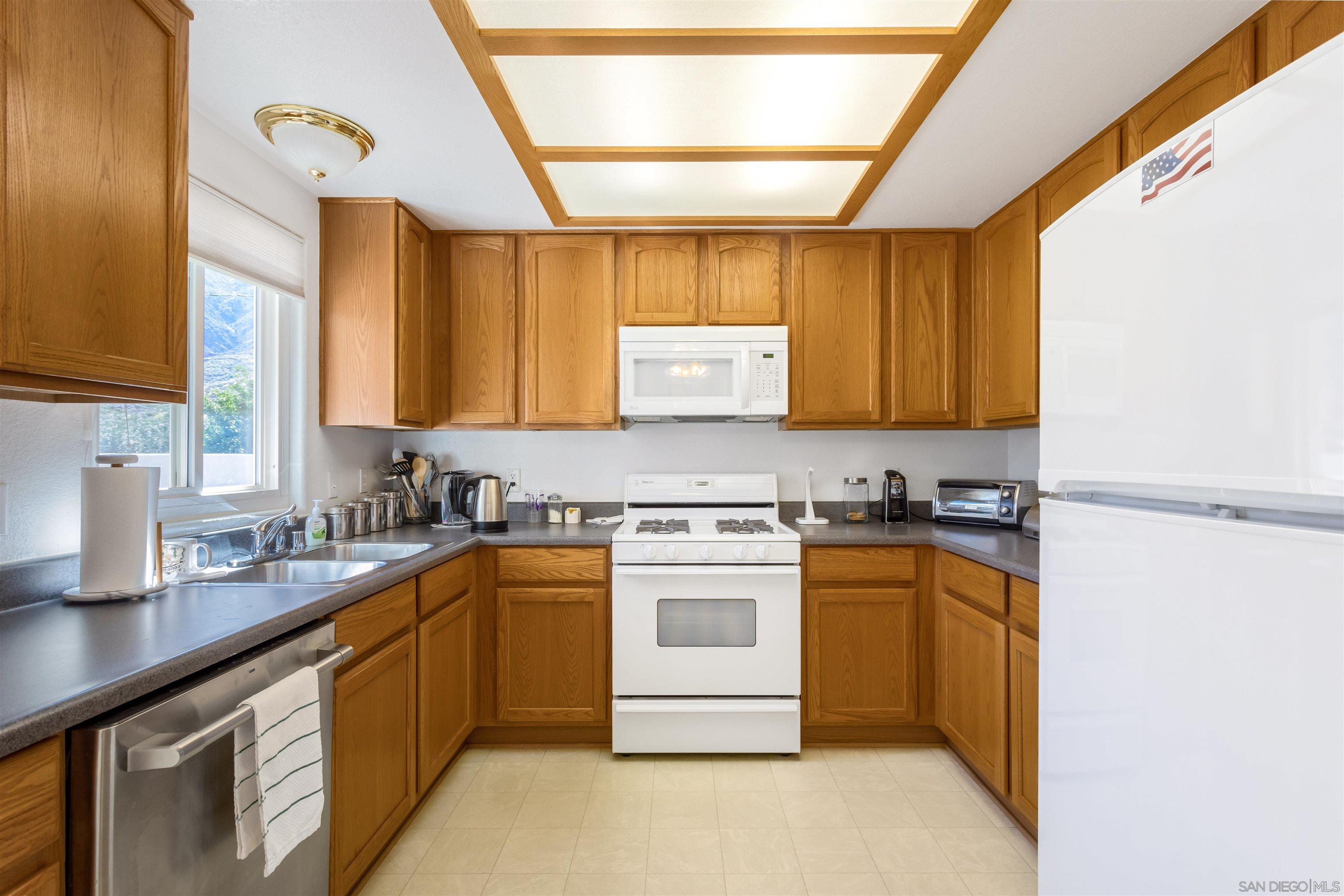 Detail Gallery Image 6 of 33 For 51633  Ida Ave, –,  CA 92230 - 3 Beds | 2 Baths