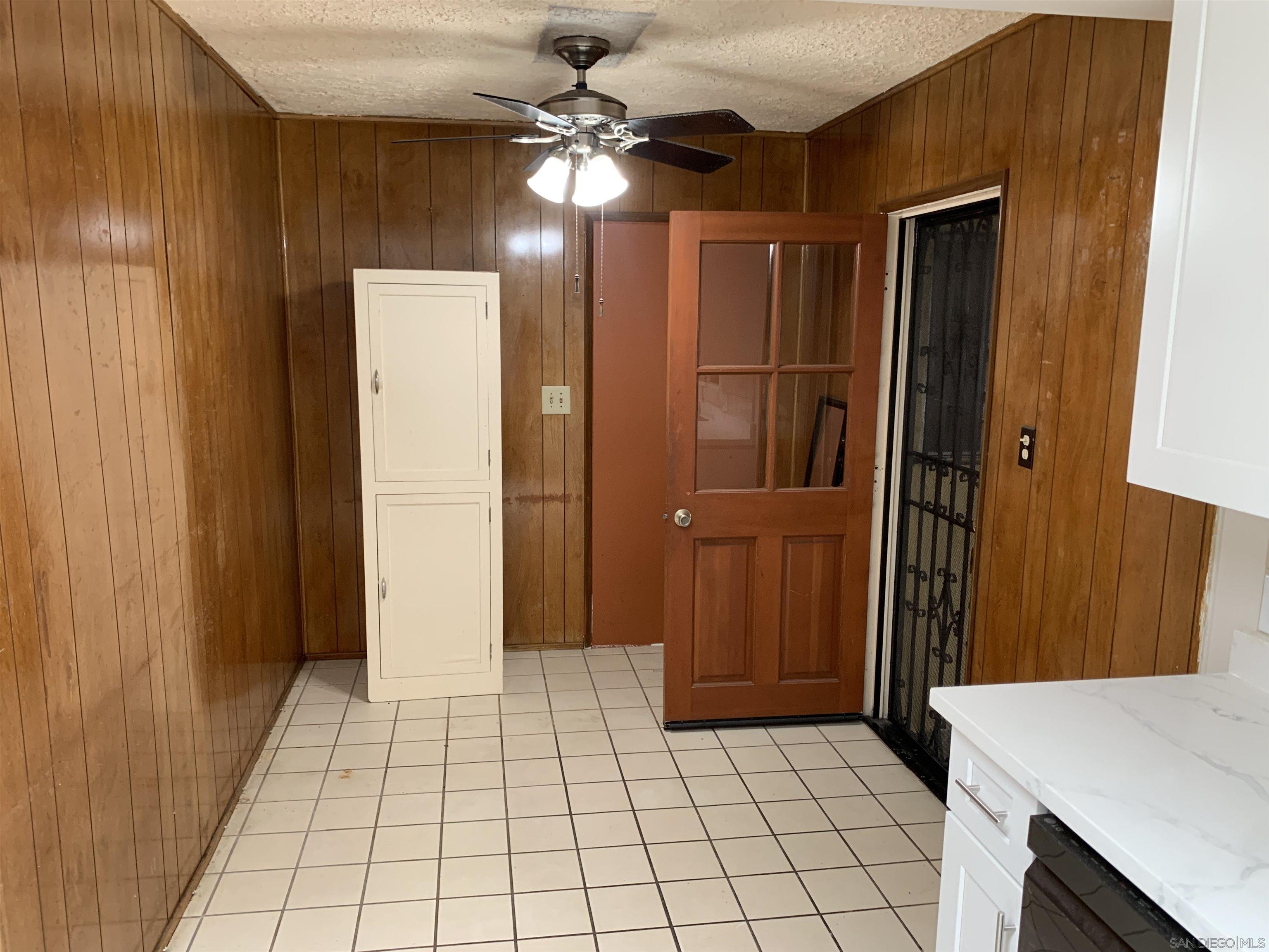 Detail Gallery Image 18 of 23 For 445  J St, Chula Vista,  CA 91910 - 3 Beds | 1 Baths