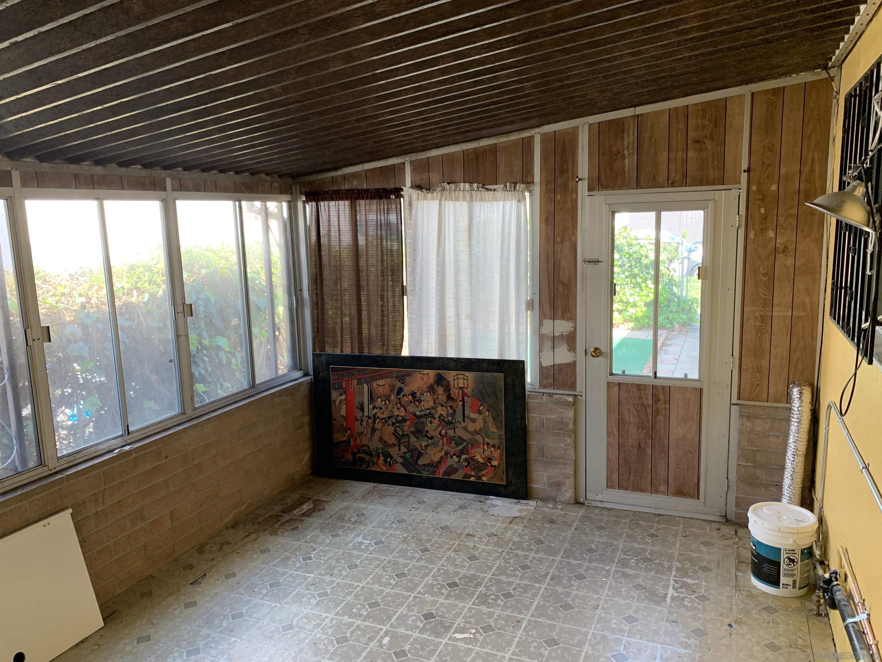 Detail Gallery Image 19 of 23 For 445  J St, Chula Vista,  CA 91910 - 3 Beds | 1 Baths