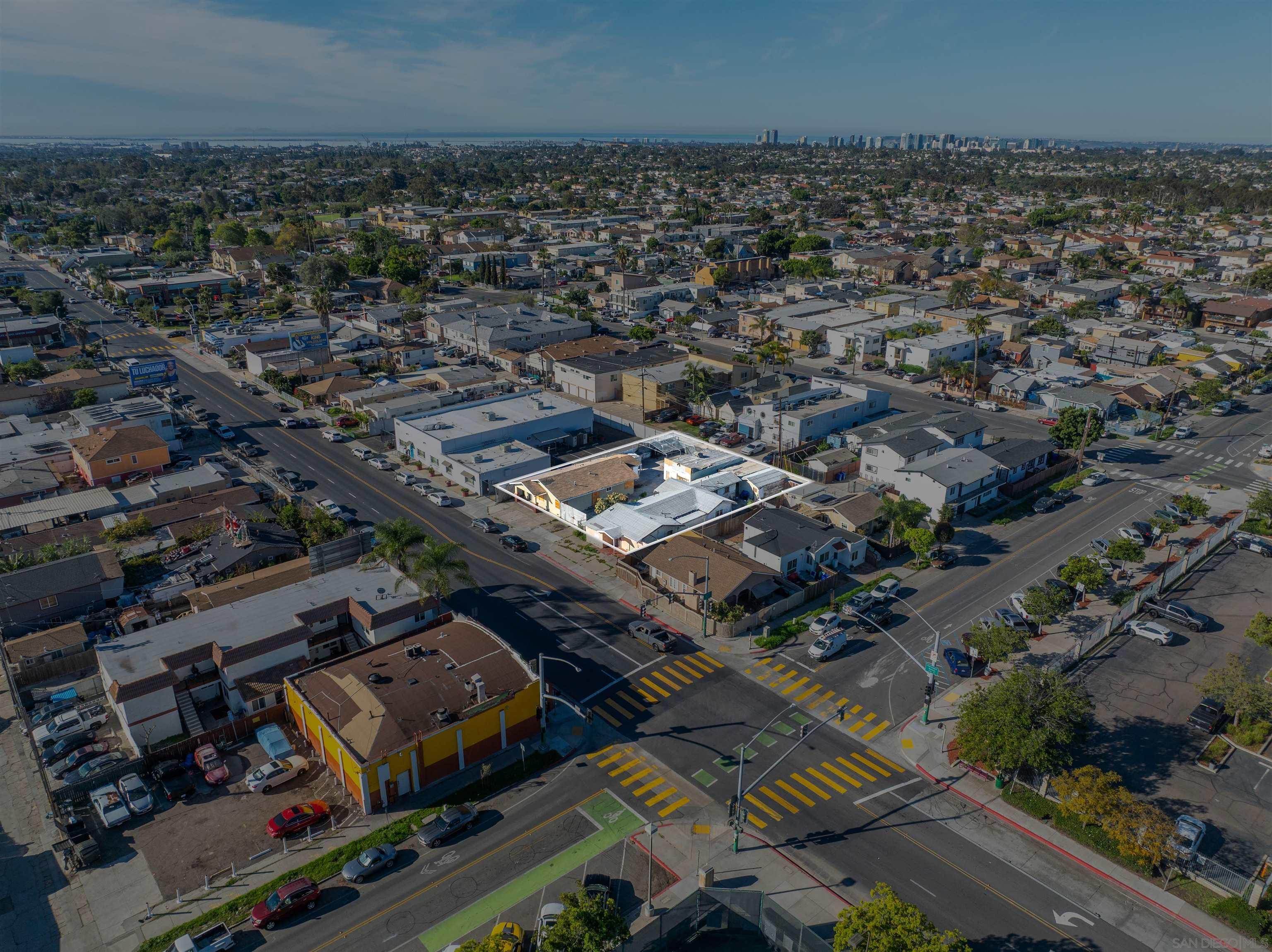 Detail Gallery Image 2 of 9 For , San Diego,  CA 92105 - – Beds | – Baths