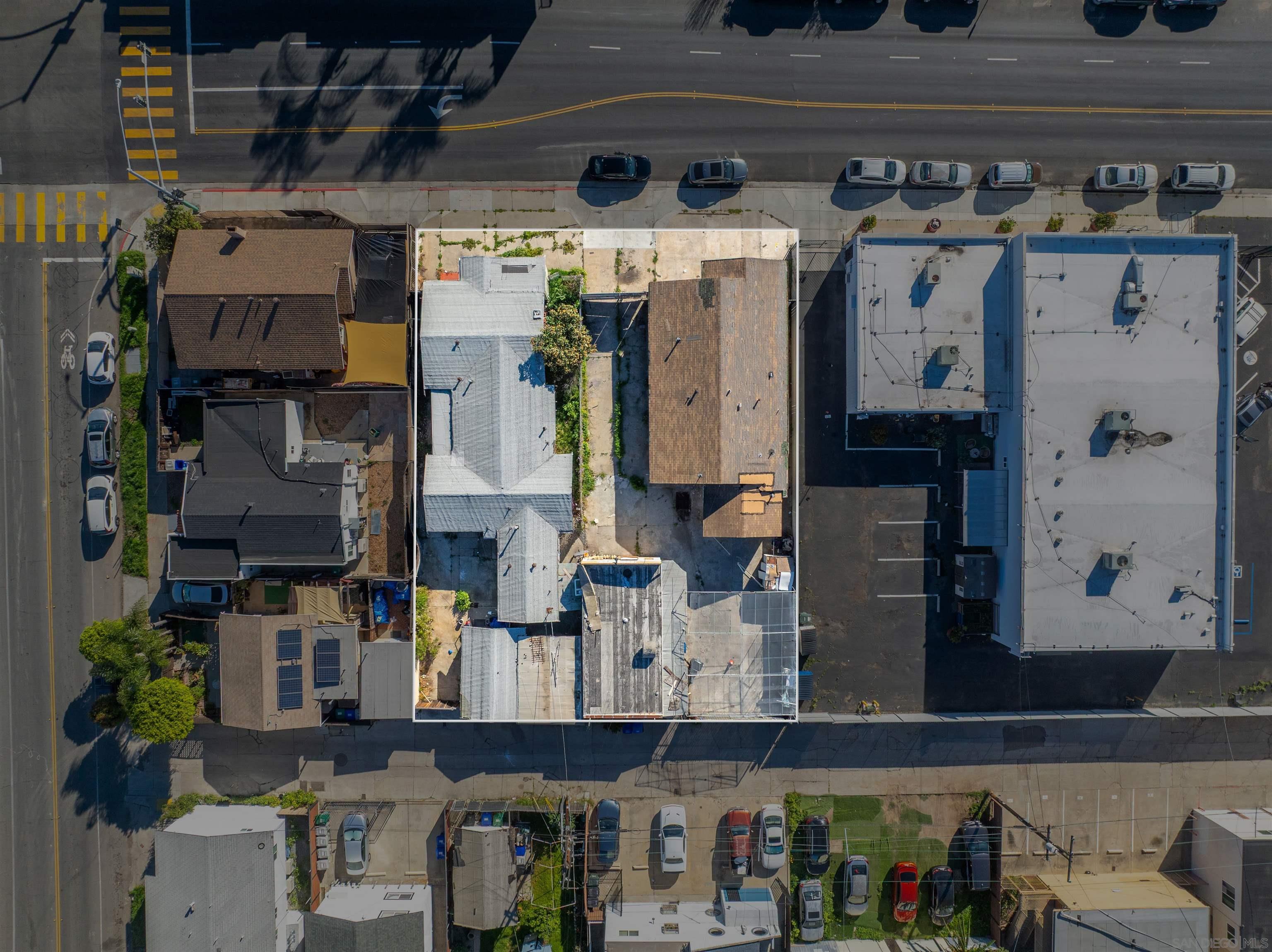 Detail Gallery Image 4 of 9 For , San Diego,  CA 92105 - – Beds | – Baths