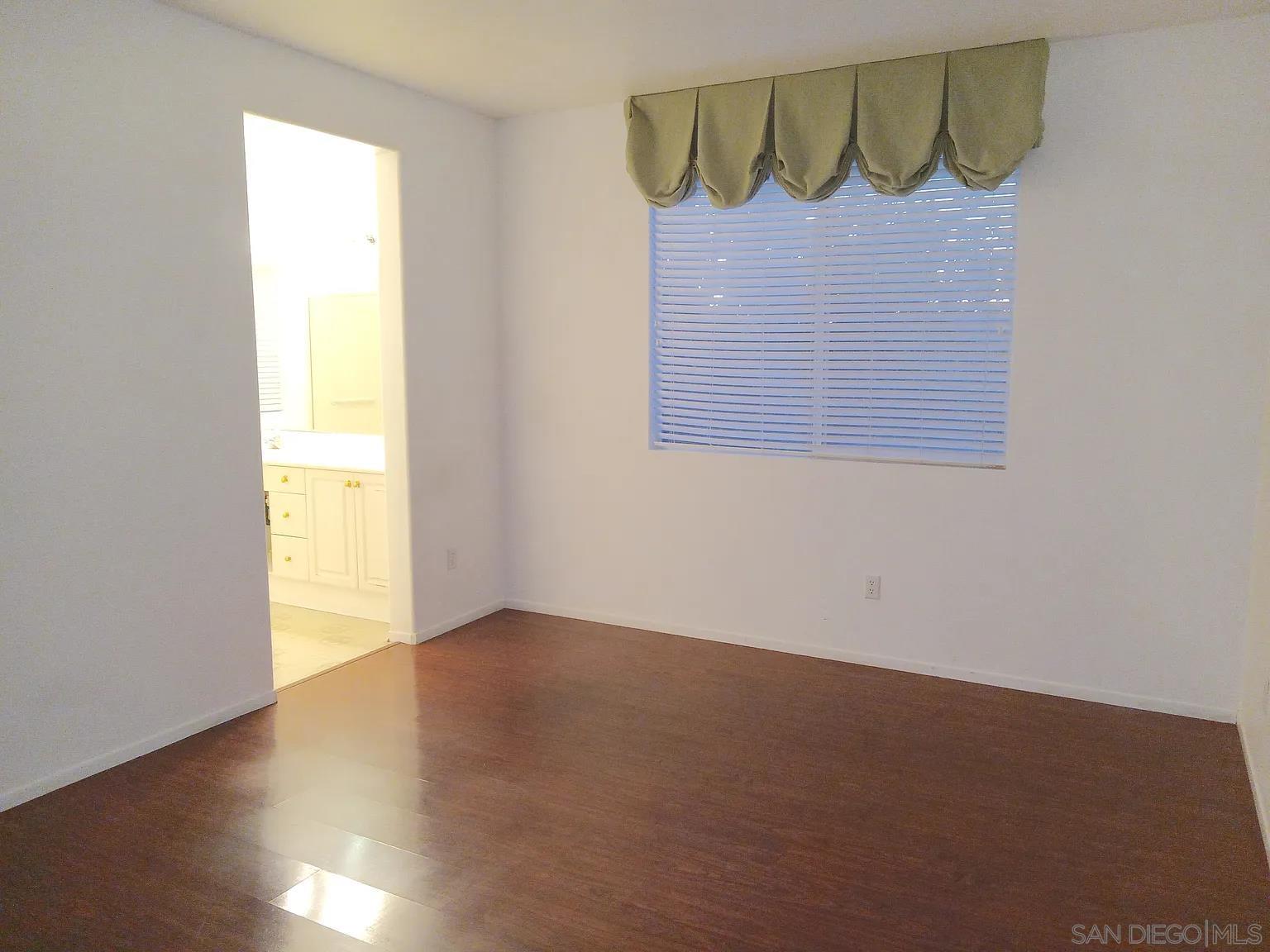 Detail Gallery Image 15 of 26 For 905  Glendora, Oceanside,  CA 92057 - 3 Beds | 2 Baths