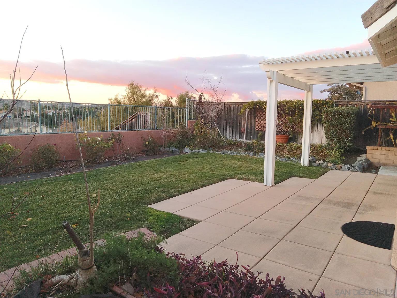 Detail Gallery Image 22 of 26 For 905  Glendora, Oceanside,  CA 92057 - 3 Beds | 2 Baths