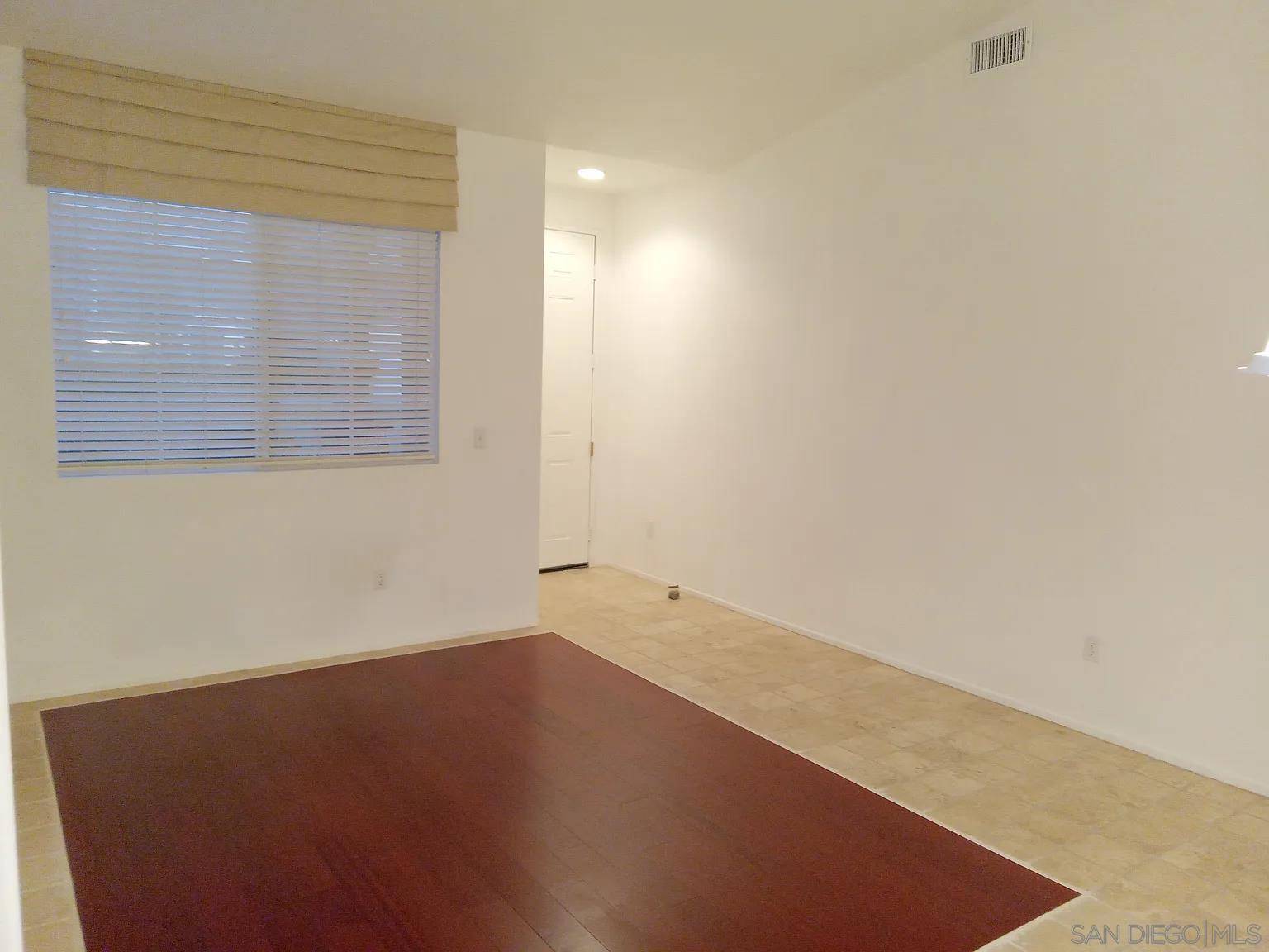 Detail Gallery Image 6 of 26 For 905  Glendora, Oceanside,  CA 92057 - 3 Beds | 2 Baths