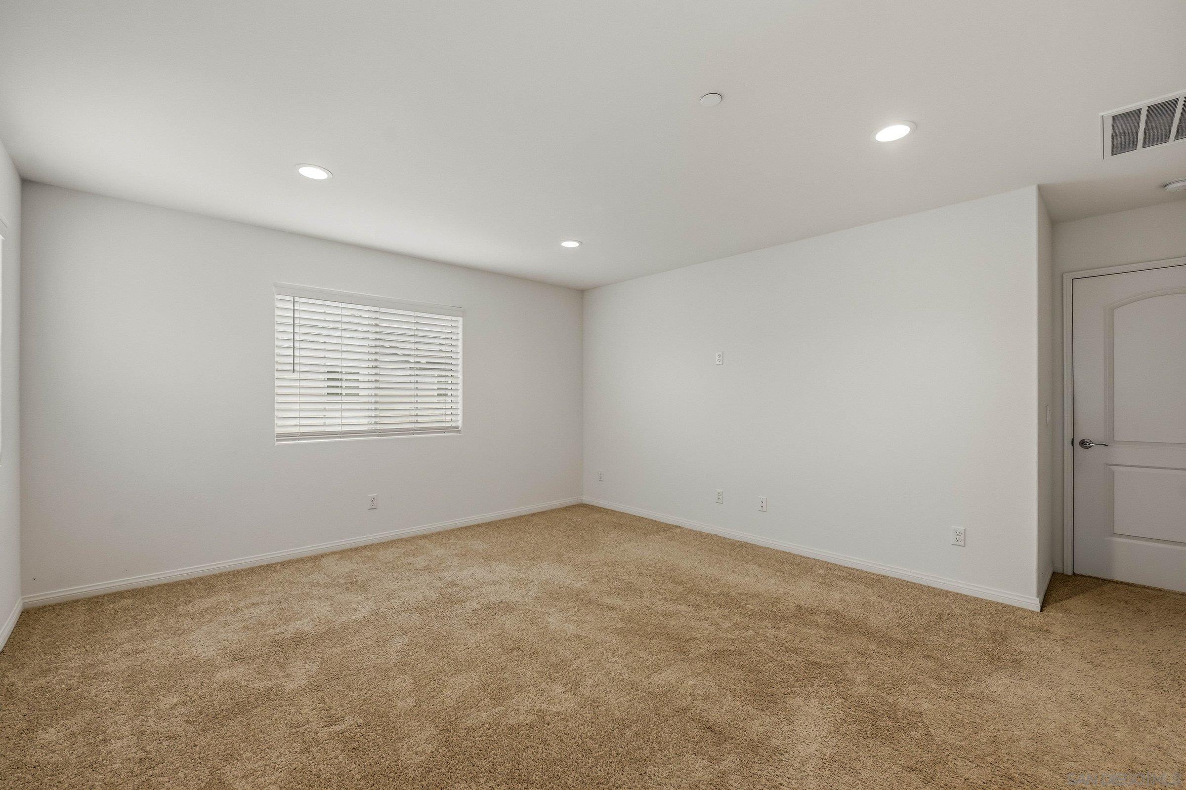 Detail Gallery Image 15 of 39 For 5429  Meridian Place, Bonsall,  CA 92003 - 4 Beds | 3 Baths