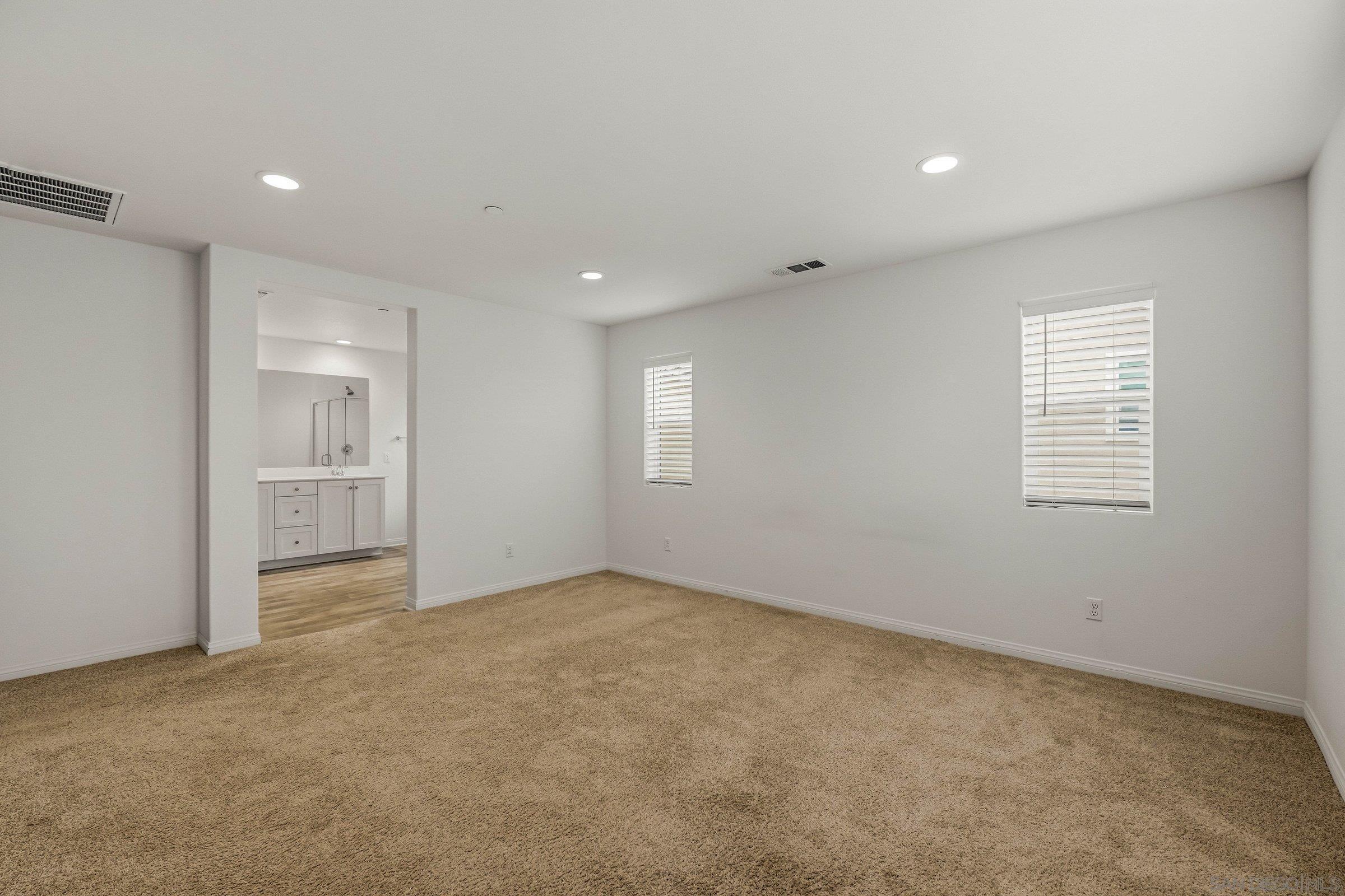 Detail Gallery Image 17 of 39 For 5429  Meridian Place, Bonsall,  CA 92003 - 4 Beds | 3 Baths