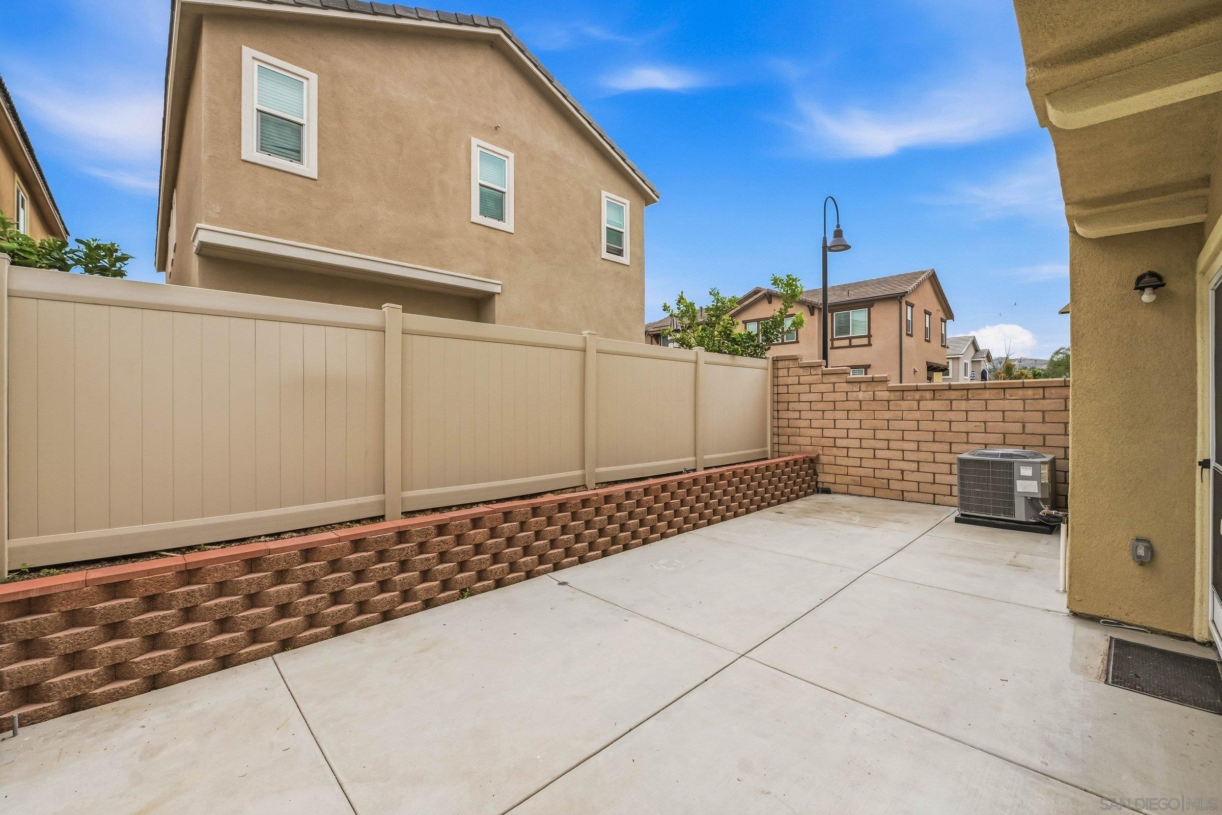 Detail Gallery Image 25 of 39 For 5429  Meridian Place, Bonsall,  CA 92003 - 4 Beds | 3 Baths