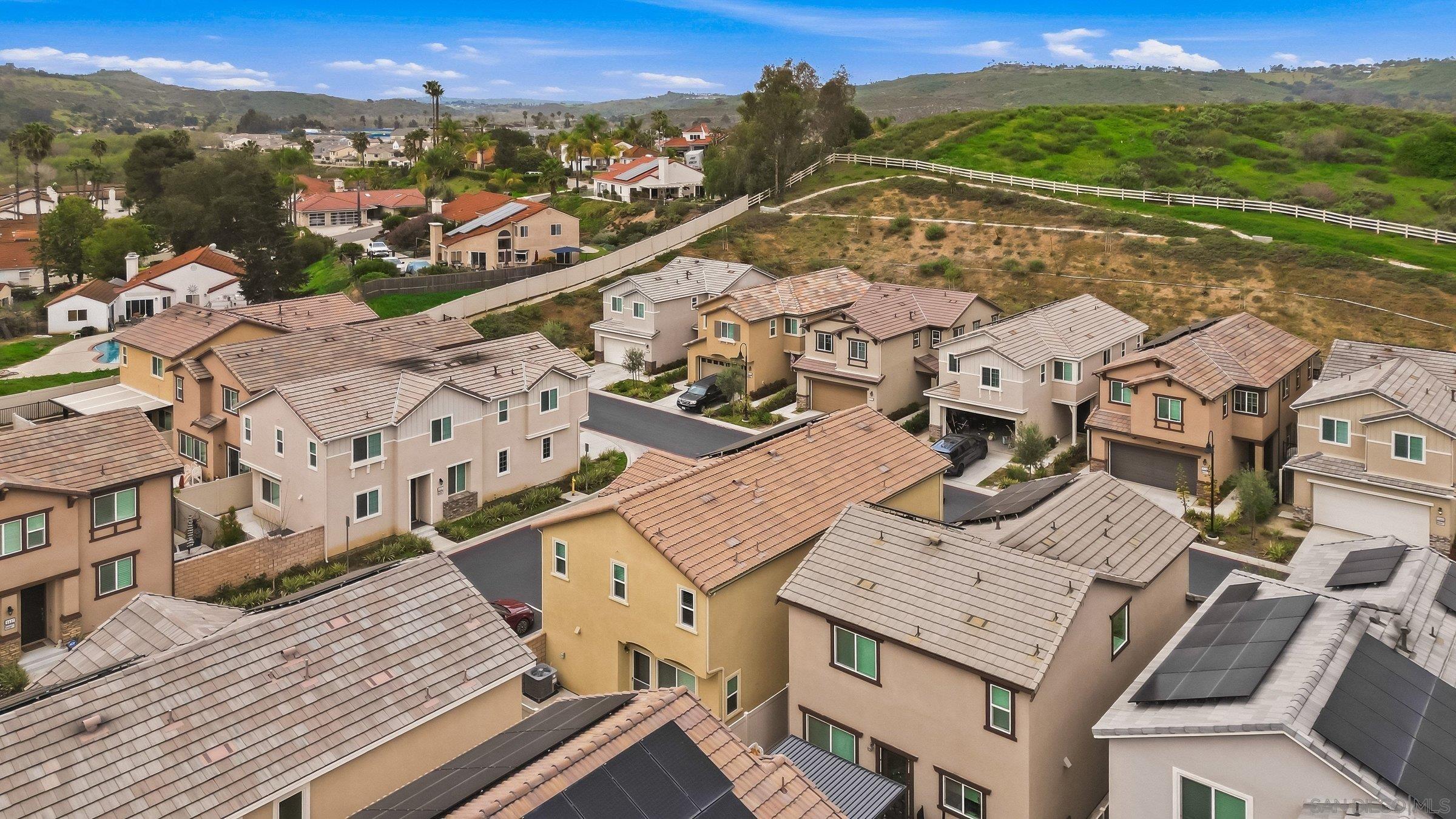 Detail Gallery Image 32 of 39 For 5429  Meridian Place, Bonsall,  CA 92003 - 4 Beds | 3 Baths