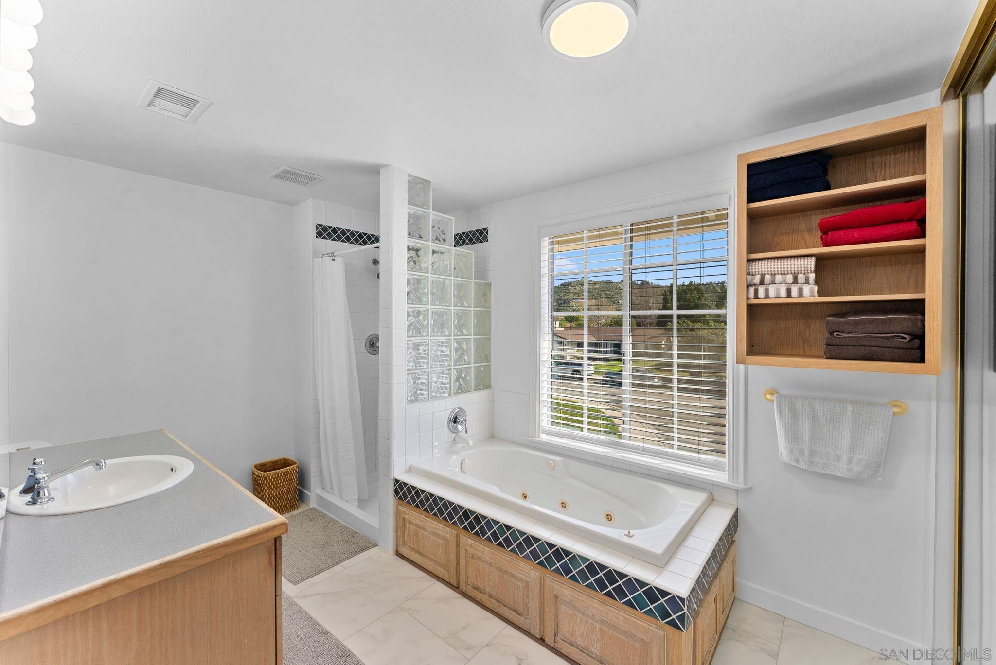 Detail Gallery Image 28 of 40 For 14120  Kendra Way, Poway,  CA 92064 - 4 Beds | 2/1 Baths