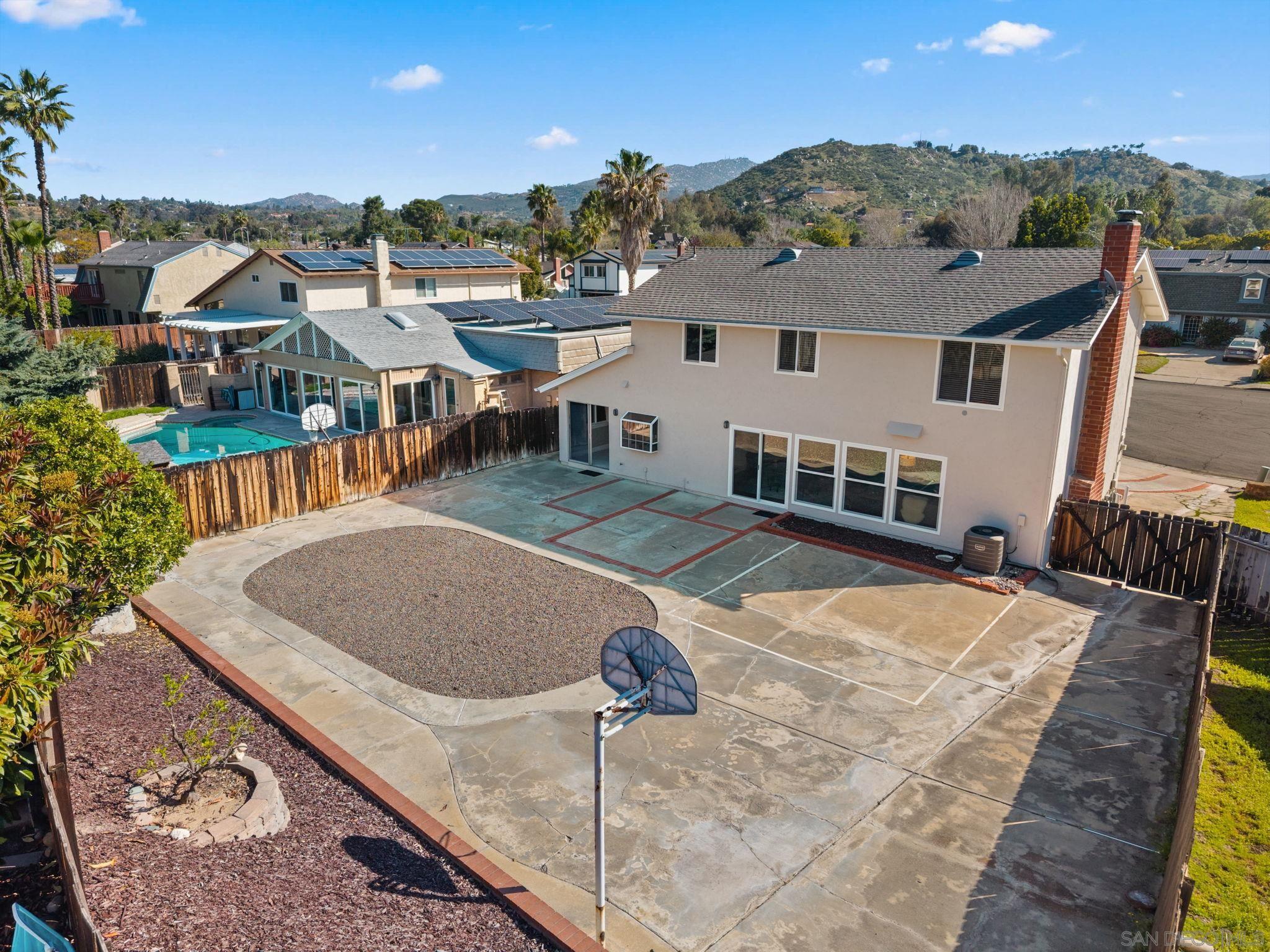 Detail Gallery Image 32 of 40 For 14120  Kendra Way, Poway,  CA 92064 - 4 Beds | 2/1 Baths