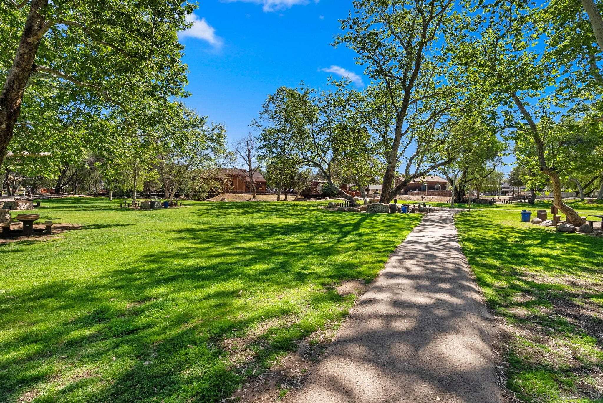 Detail Gallery Image 38 of 40 For 14120  Kendra Way, Poway,  CA 92064 - 4 Beds | 2/1 Baths