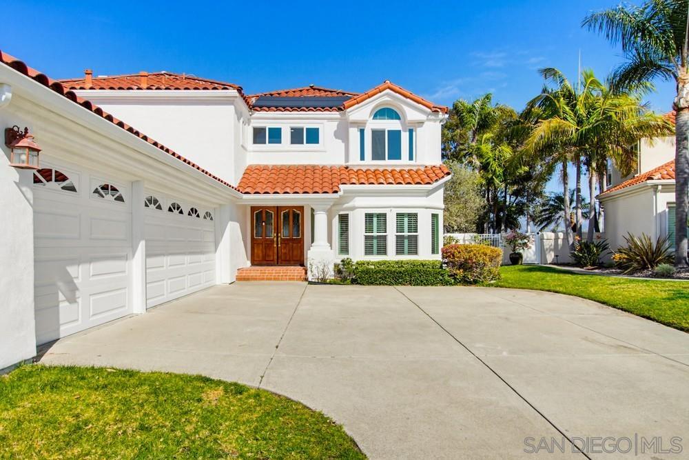 Detail Gallery Image 2 of 53 For 12316  Avenida Consentido, San Diego,  CA 92128 - 4 Beds | 2/1 Baths