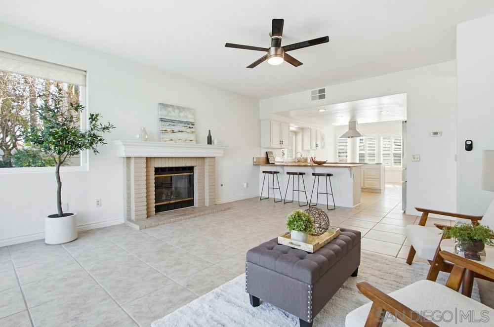 Detail Gallery Image 12 of 53 For 12316  Avenida Consentido, San Diego,  CA 92128 - 4 Beds | 2/1 Baths