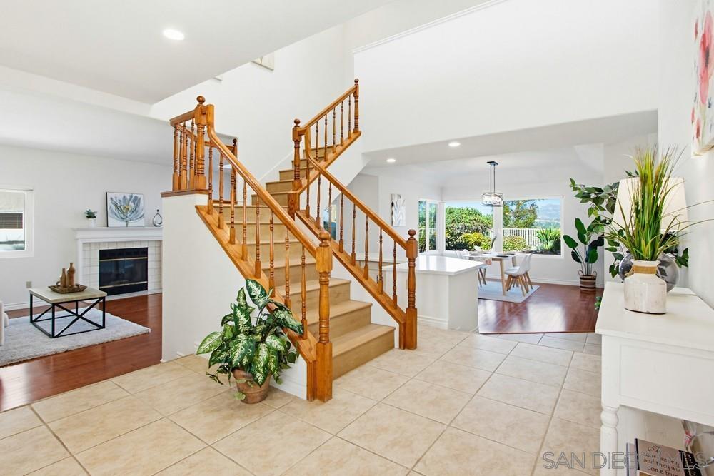 Detail Gallery Image 25 of 53 For 12316  Avenida Consentido, San Diego,  CA 92128 - 4 Beds | 2/1 Baths