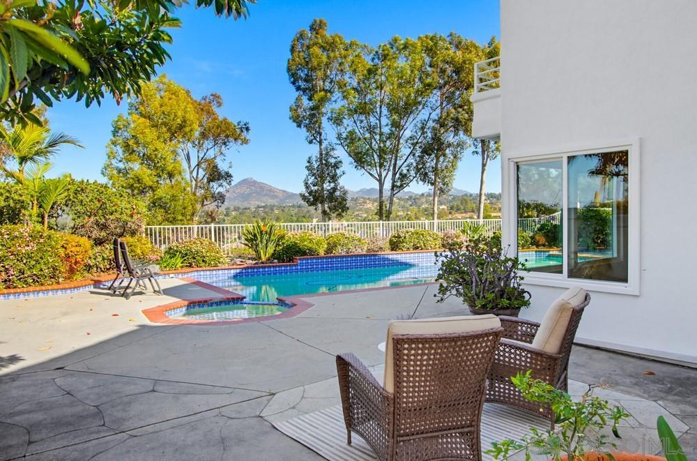 Detail Gallery Image 43 of 53 For 12316  Avenida Consentido, San Diego,  CA 92128 - 4 Beds | 2/1 Baths