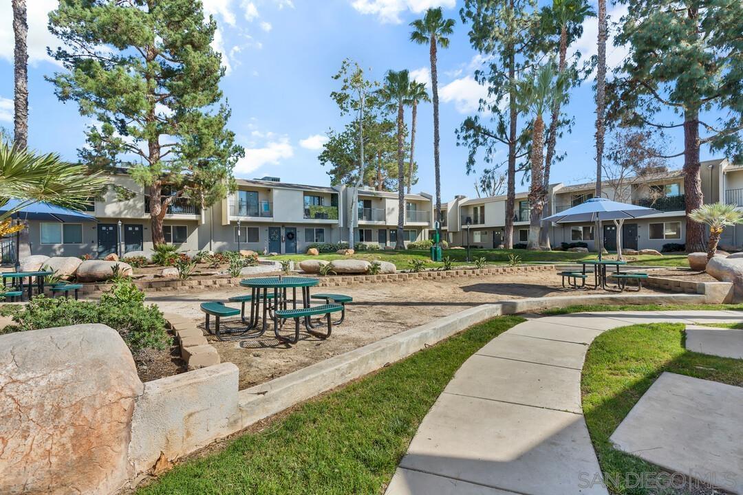 Detail Gallery Image 24 of 30 For 1045  Peach Ave  #61,  El Cajon,  CA 92021 - 2 Beds | 1 Baths