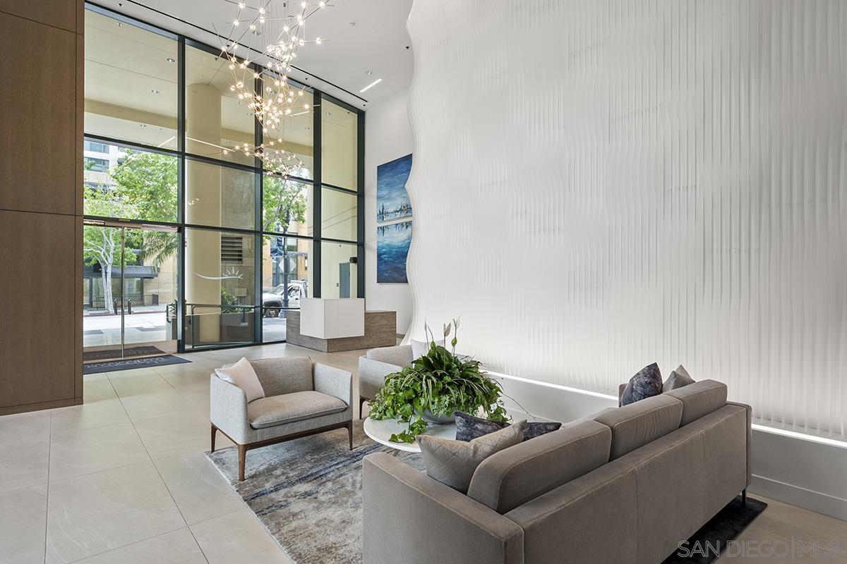 Detail Gallery Image 46 of 59 For 555  Front St.  #1501,  San Diego,  CA 92101 - 2 Beds | 2 Baths