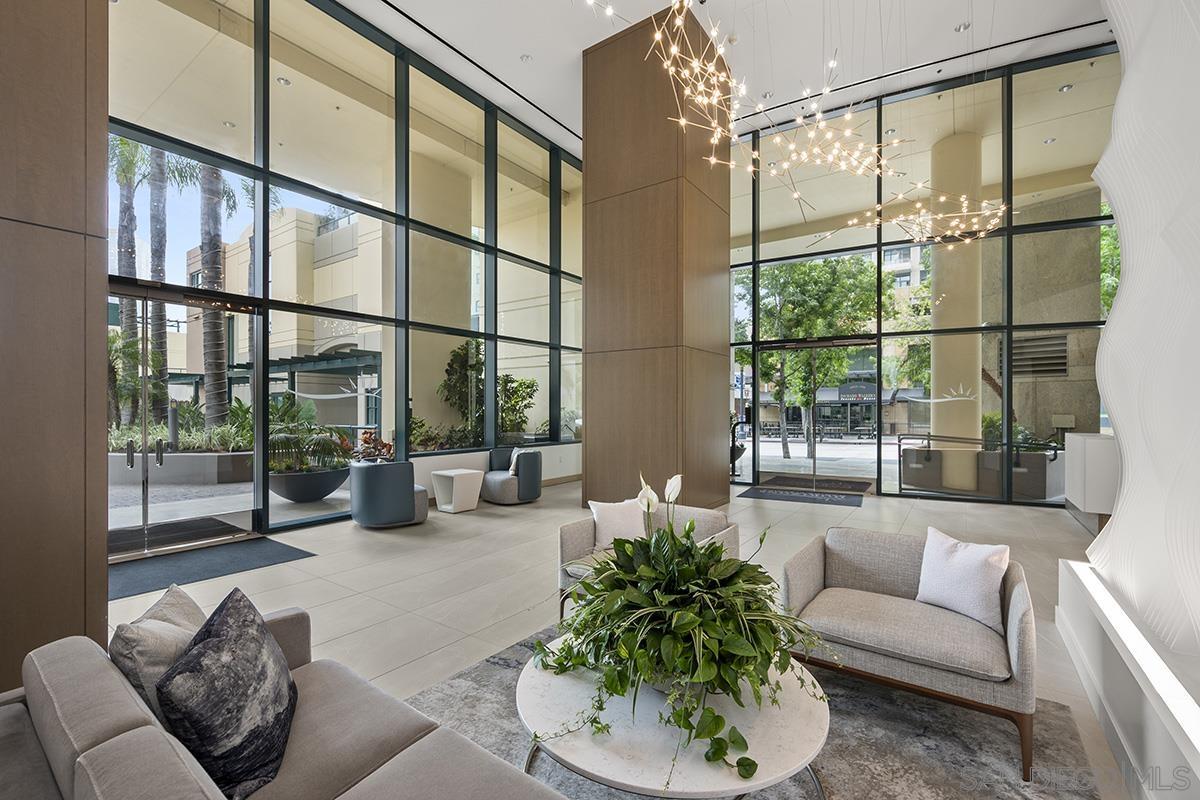 Detail Gallery Image 48 of 59 For 555  Front St.  #1501,  San Diego,  CA 92101 - 2 Beds | 2 Baths